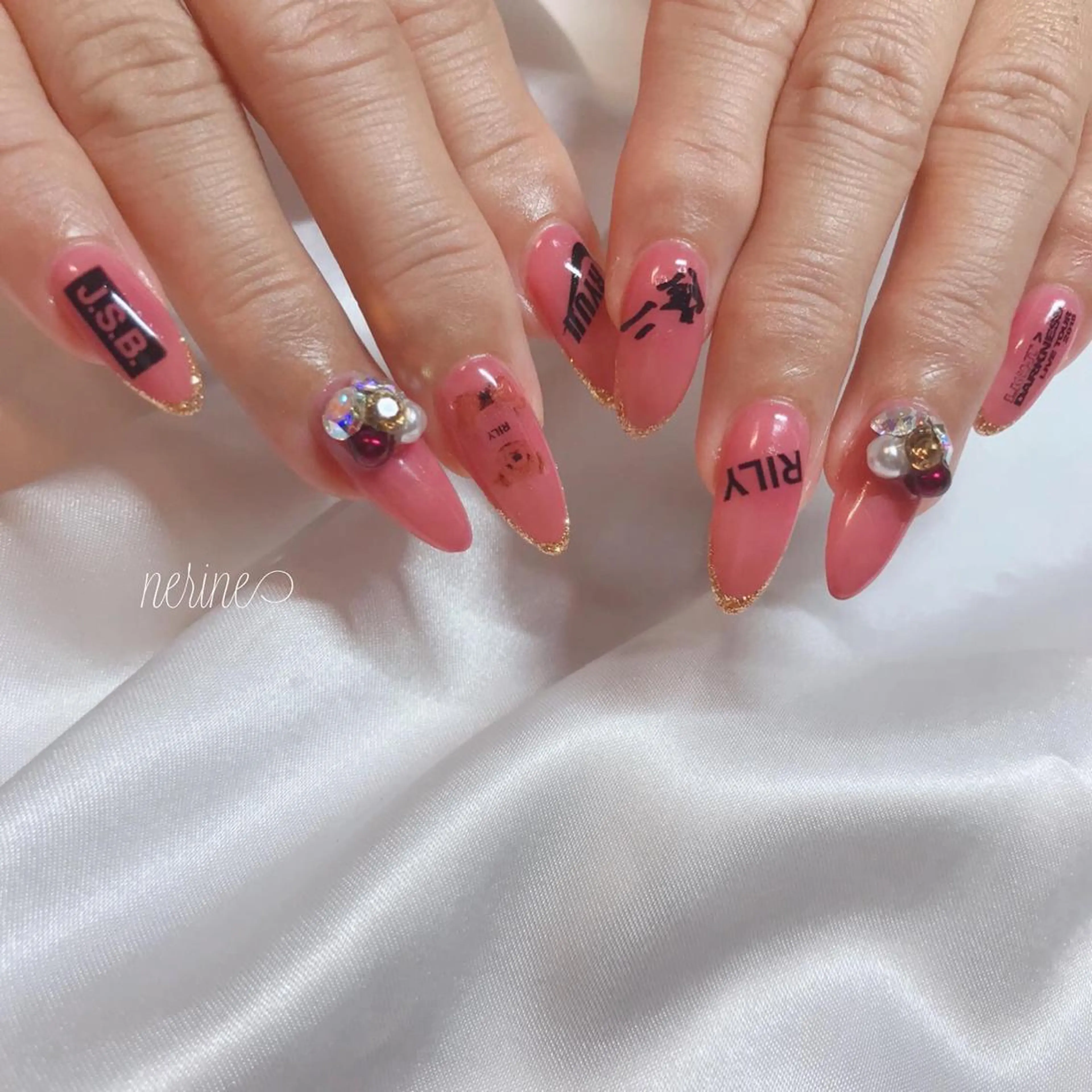 ネイル 持ち込み ハンドネイル NAILST Naomiのネイルデザイン