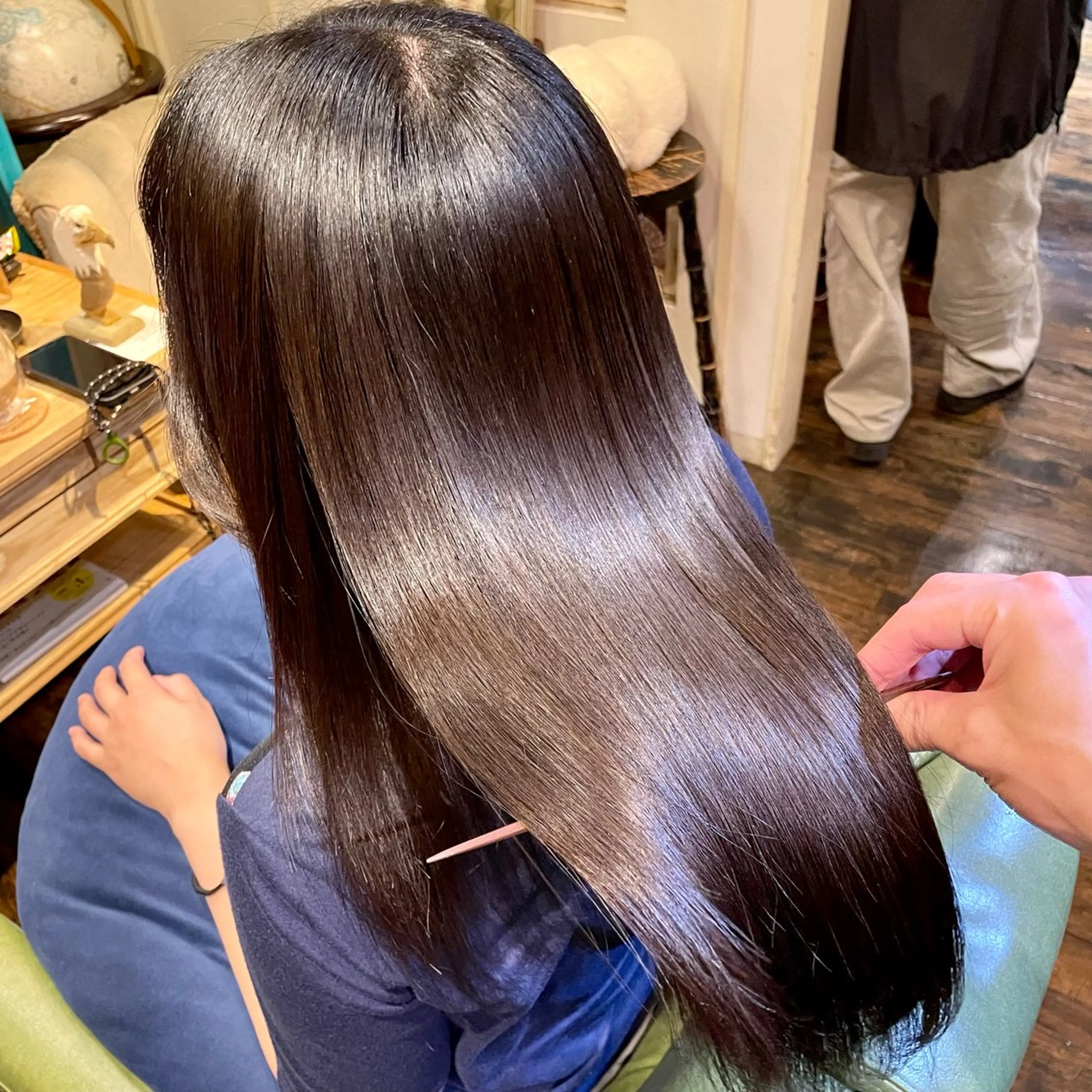 ロング 縮毛矯正 飯田 実歩(じっぽ)のヘアスタイル