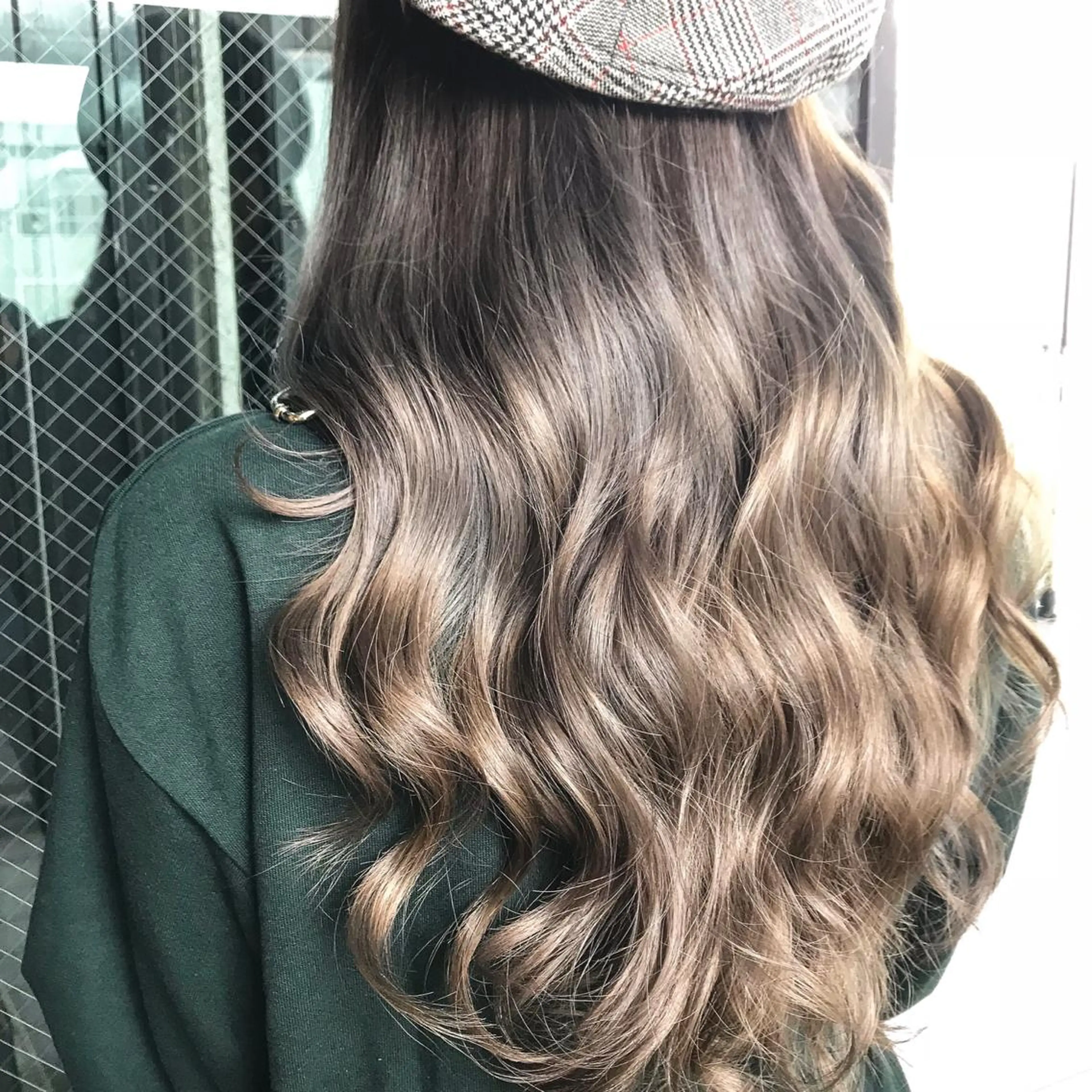 ロング カラー ブリーチ ブロンド グラデーションカラー 外国人風カラー BOOTH share salon所属・ハタケヤマヨシキ ／BOOTHのヘアスタイル