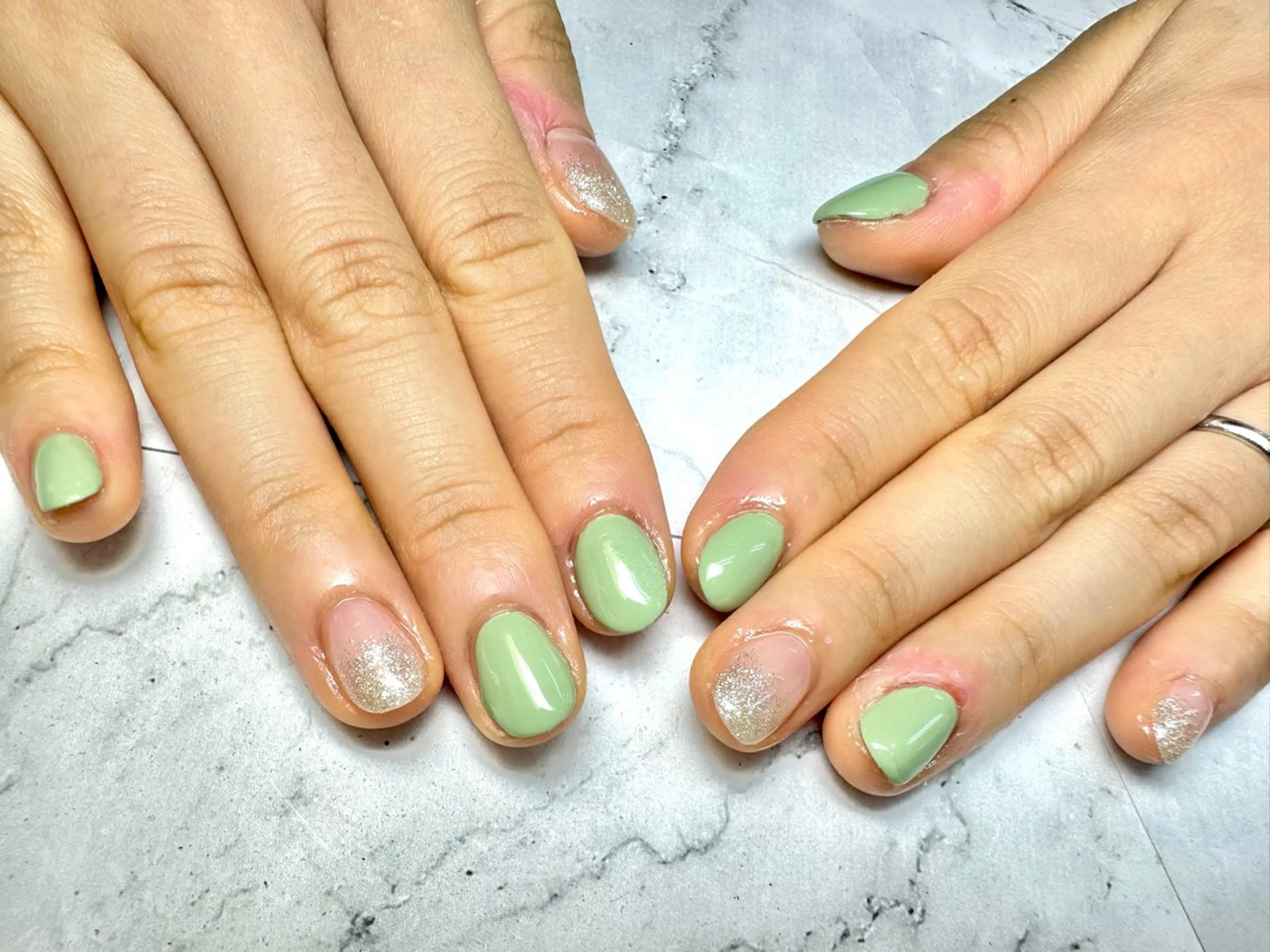 ネイル Queennail 北堀江AYAのネイルデザイン