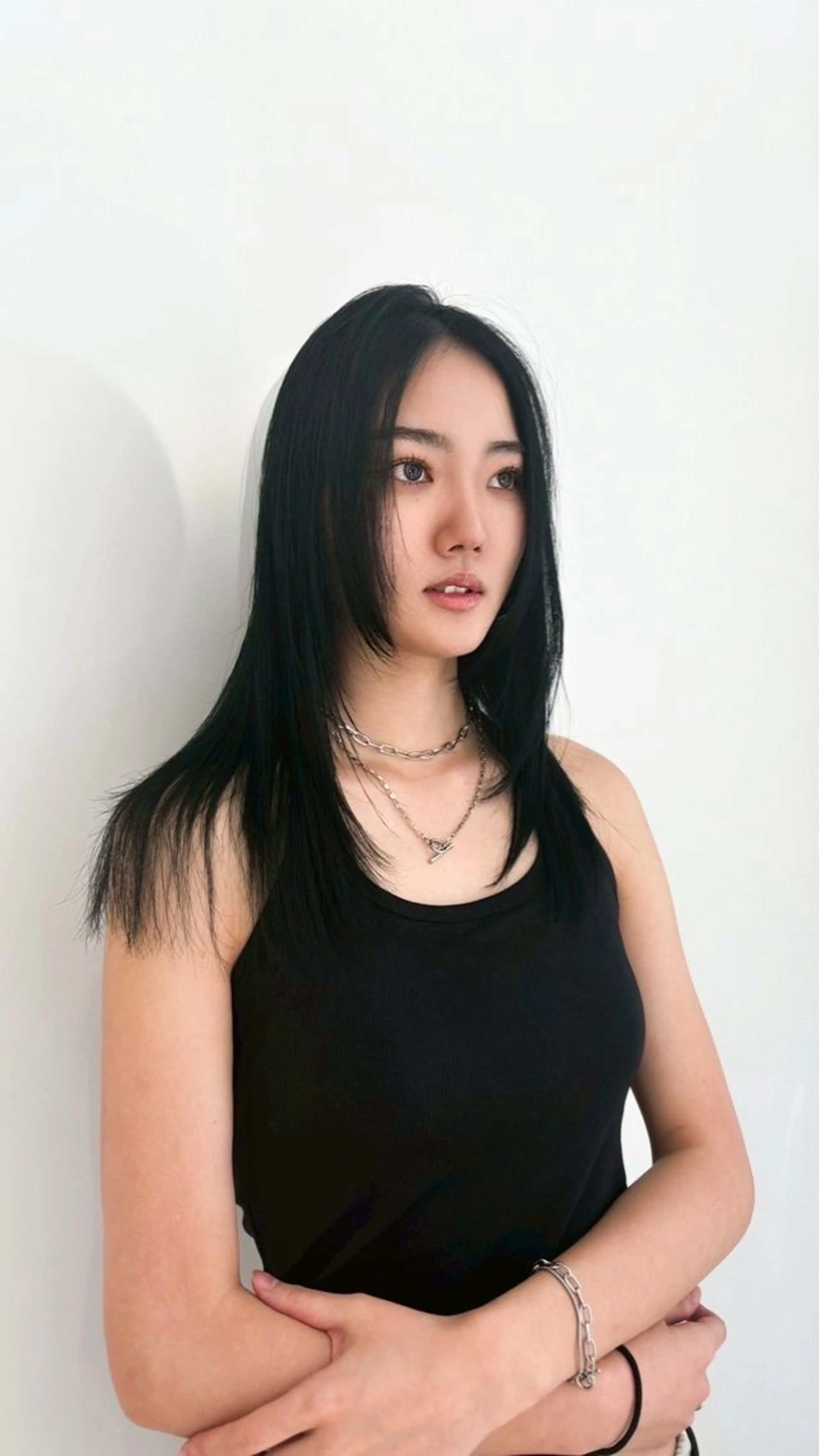 【就活や面接前に❗️】ワンカラーで透明感ブラックカラー、黒染め🐈‍⬛🪄➕クイックトリートメントの写真