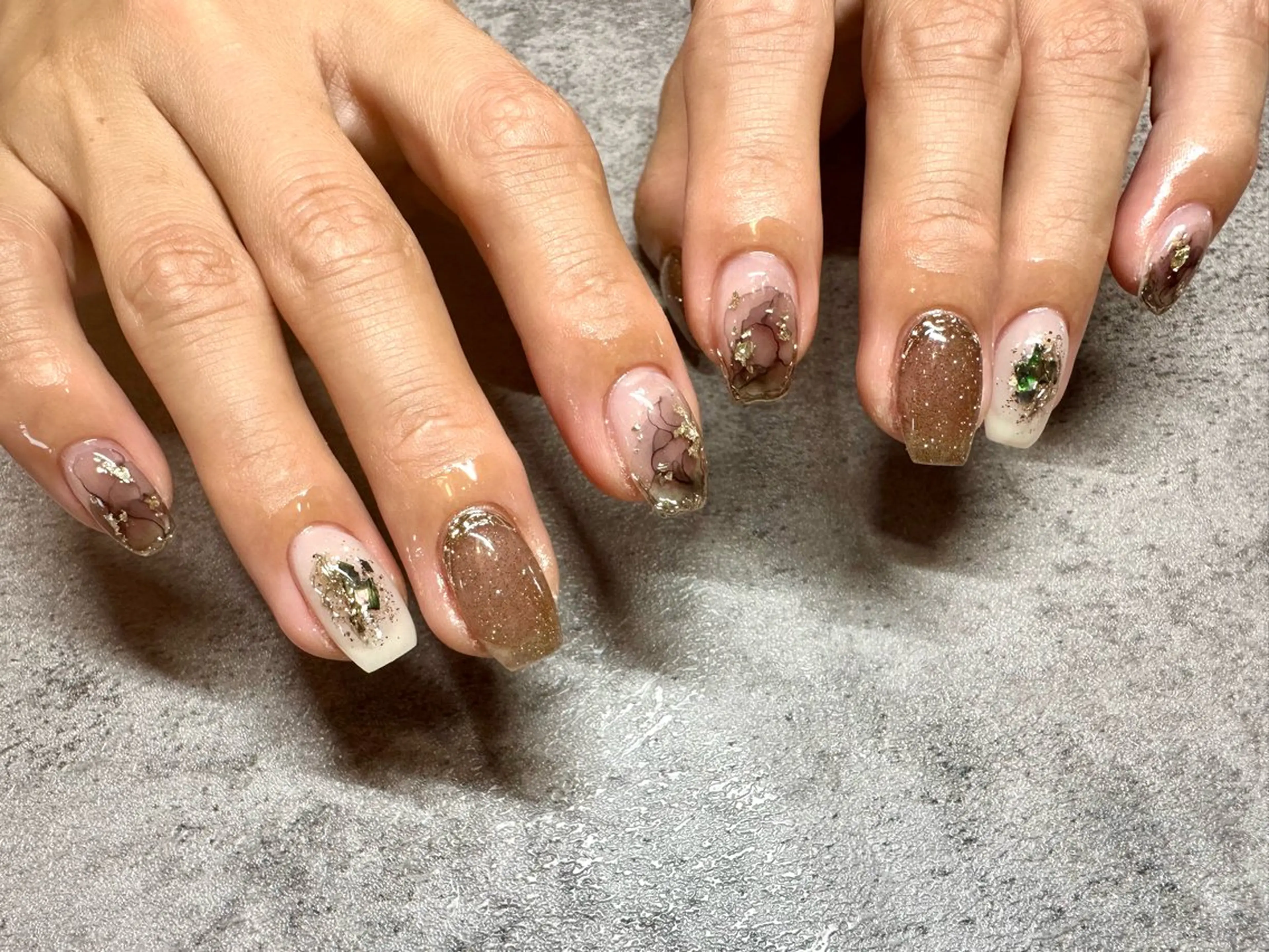 ネイル ニュアンスネイル シンプルネイル CHARME所属・ネイルサロン CHARMEのネイルデザイン