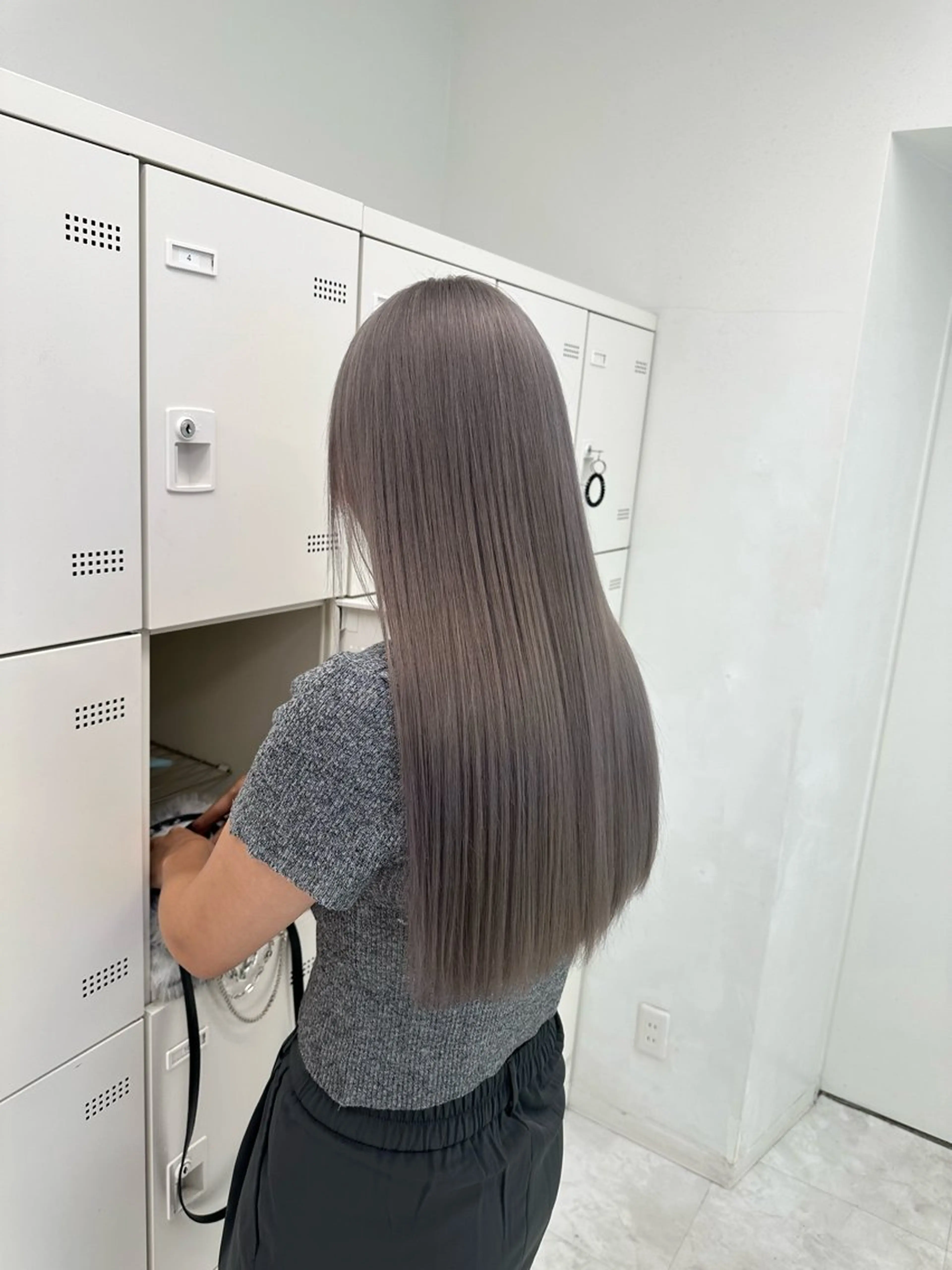 カラー マンツーマン/原宿/ 透明感カラー⭐️のヘアスタイル