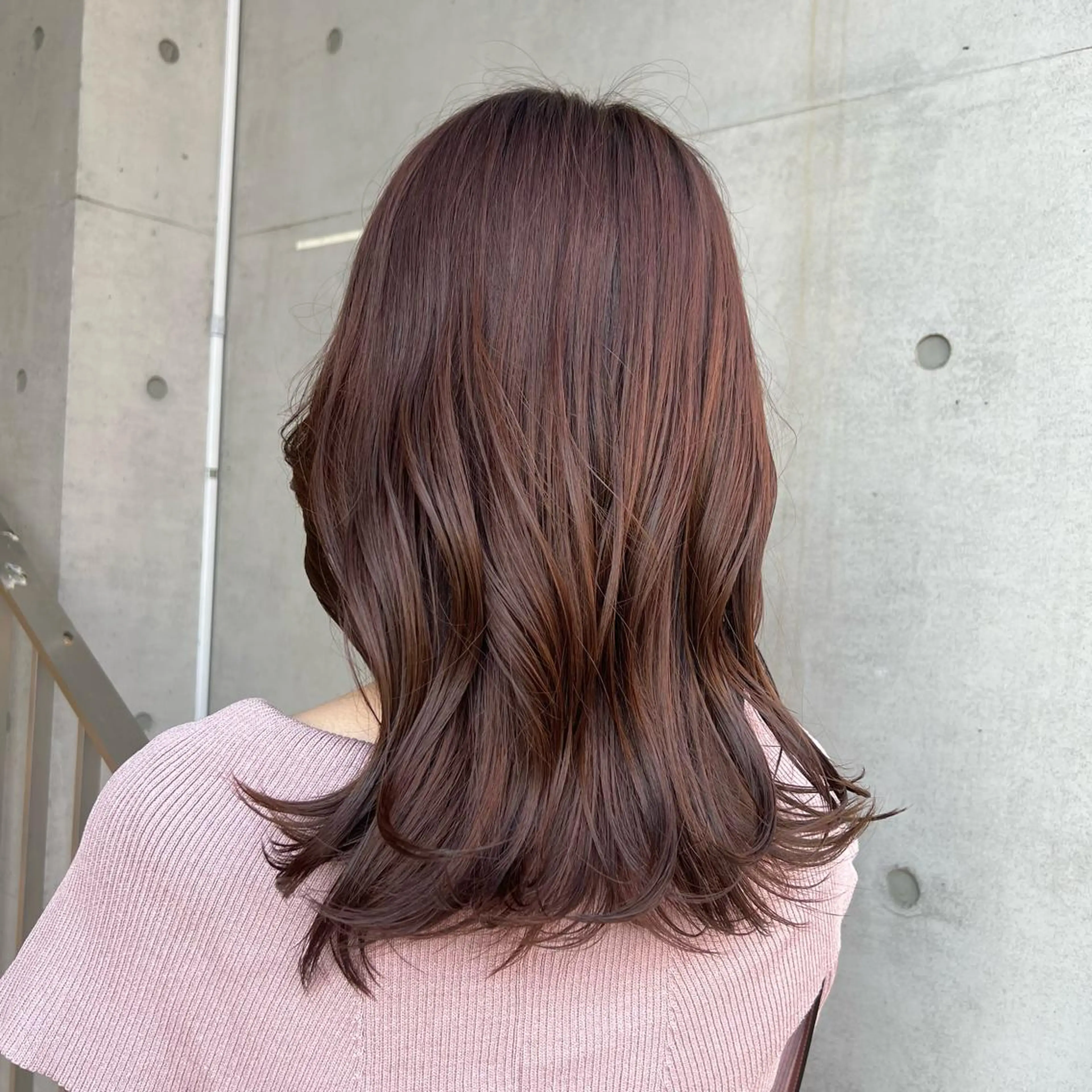 カラー ベージュカラー ブラウンカラー ブラウンベージュ ヘアカラー トリートメント stylist 🐶内藤 成香のヘアスタイル
