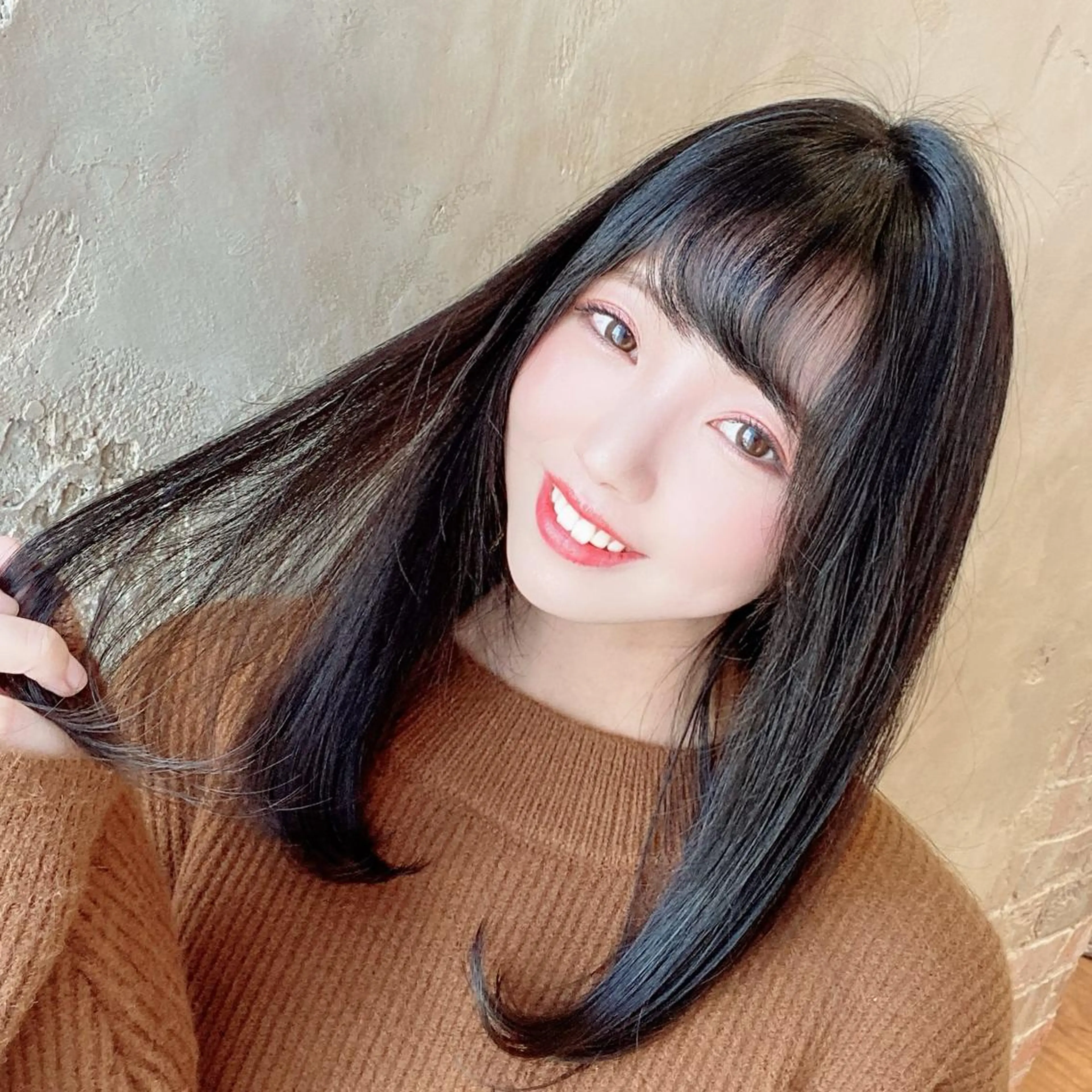 セミロング On所属・新宿　ショート・ボブ カットモデル募集のヘアスタイル