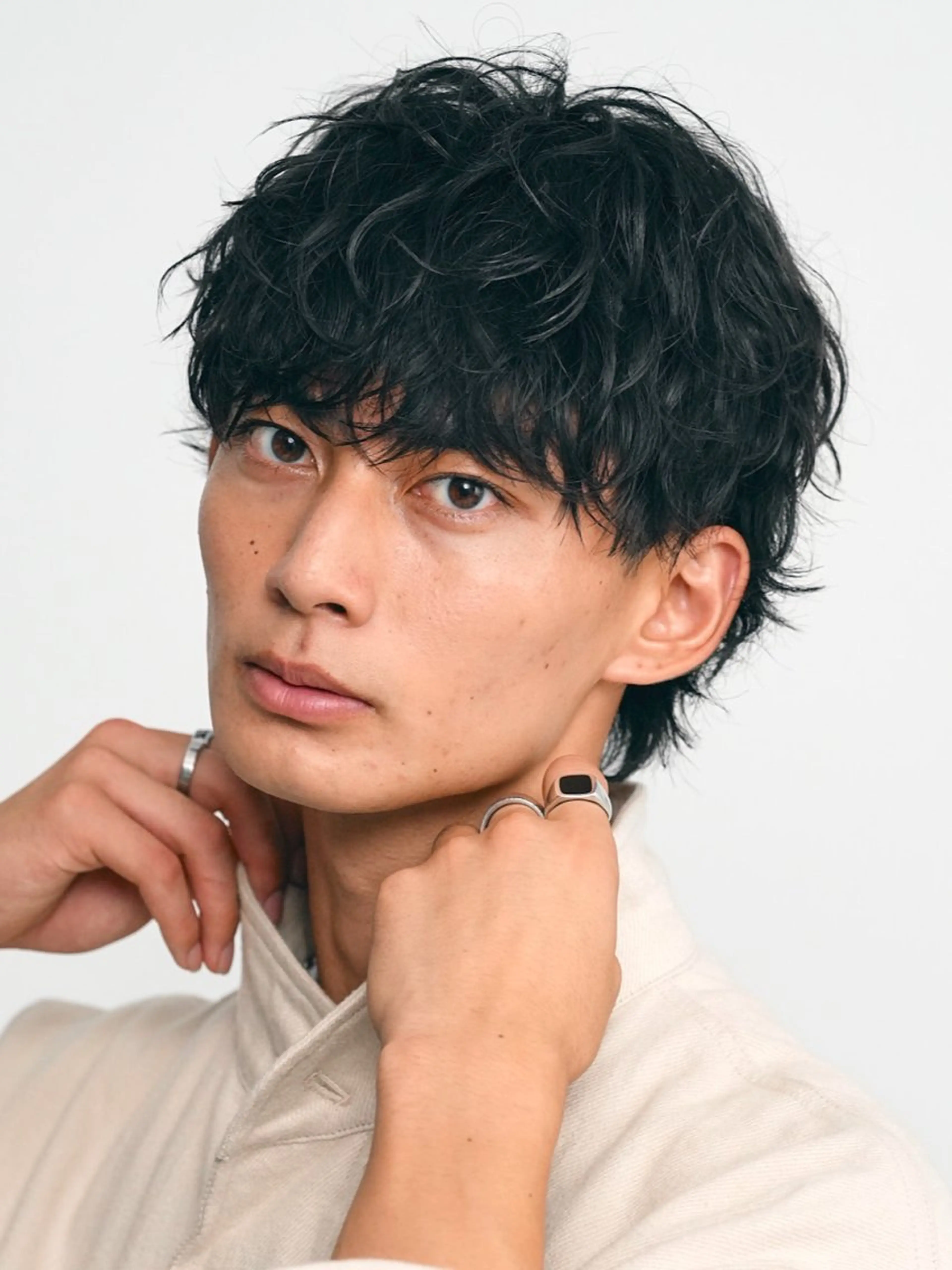 ショート パーマ メンズ センターパート コンマヘア フェードカット カルマパーマ マッシュ カット パーマ トリートメント ヘアセット 新規のお客様のみ fifth前比嘉💥のヘアスタイル