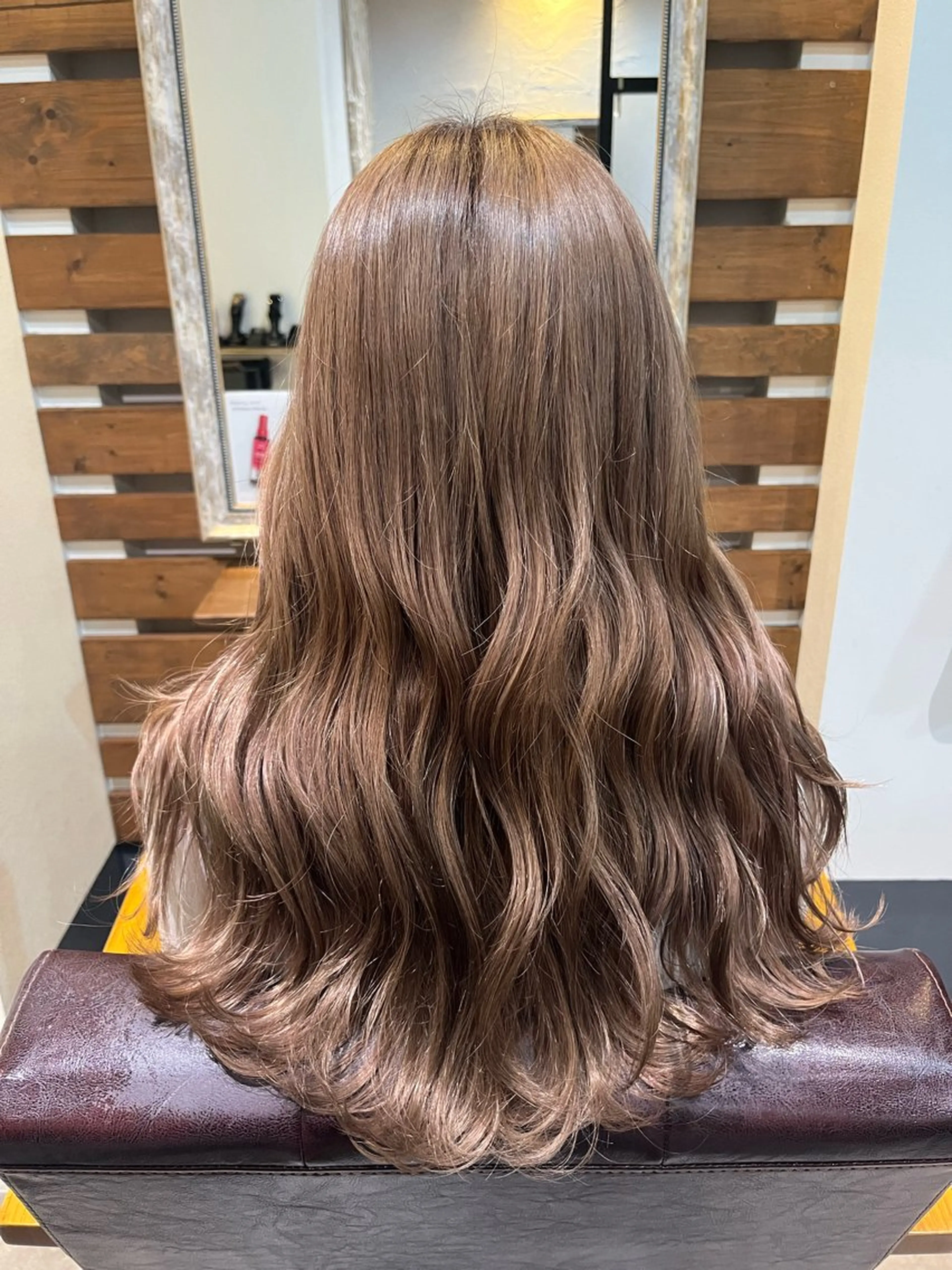 ロング カット ヘアカラー loup yunaのヘアスタイル