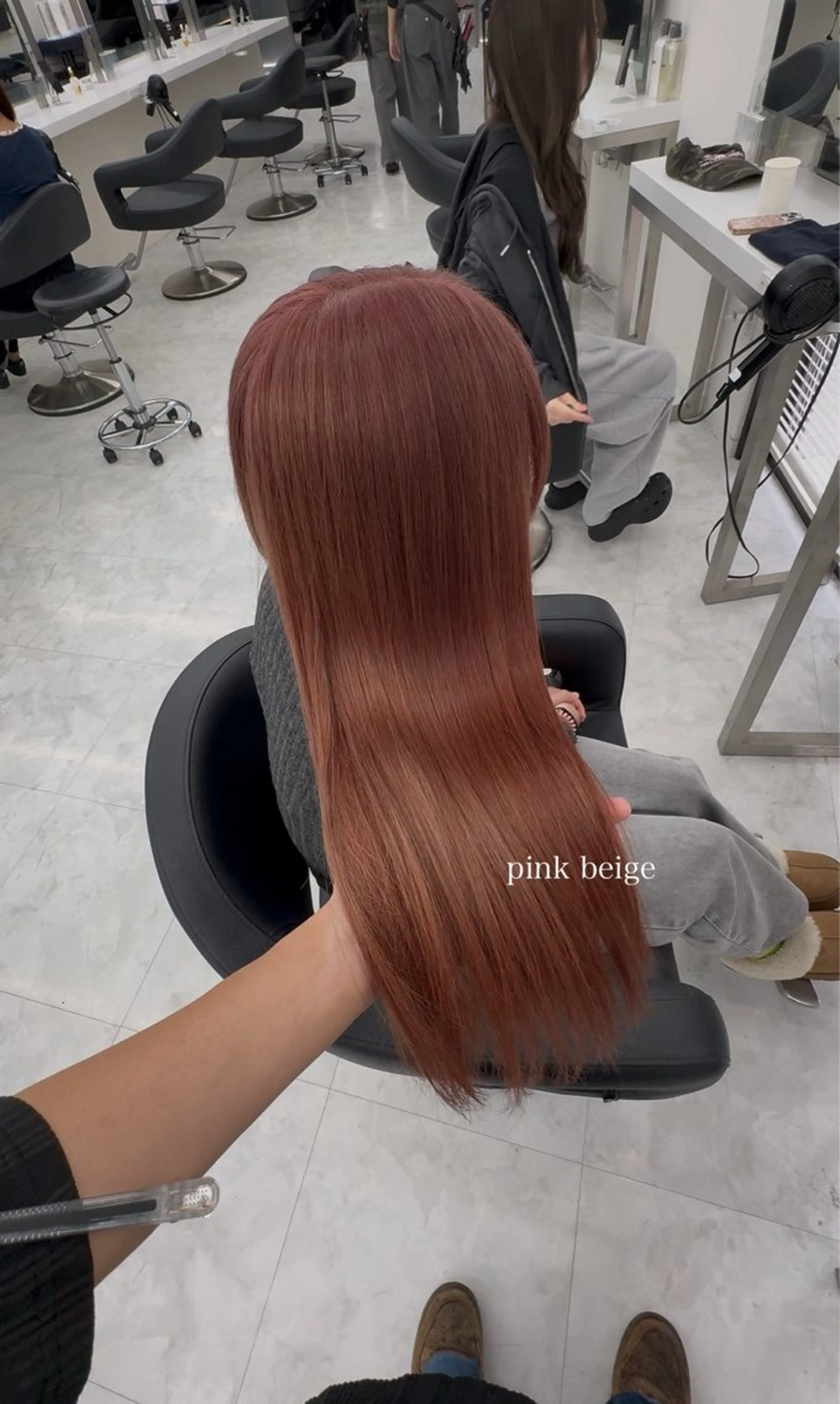 ロング カラー kazuki🍑韓国 トレンド暖色🫗のヘアスタイル