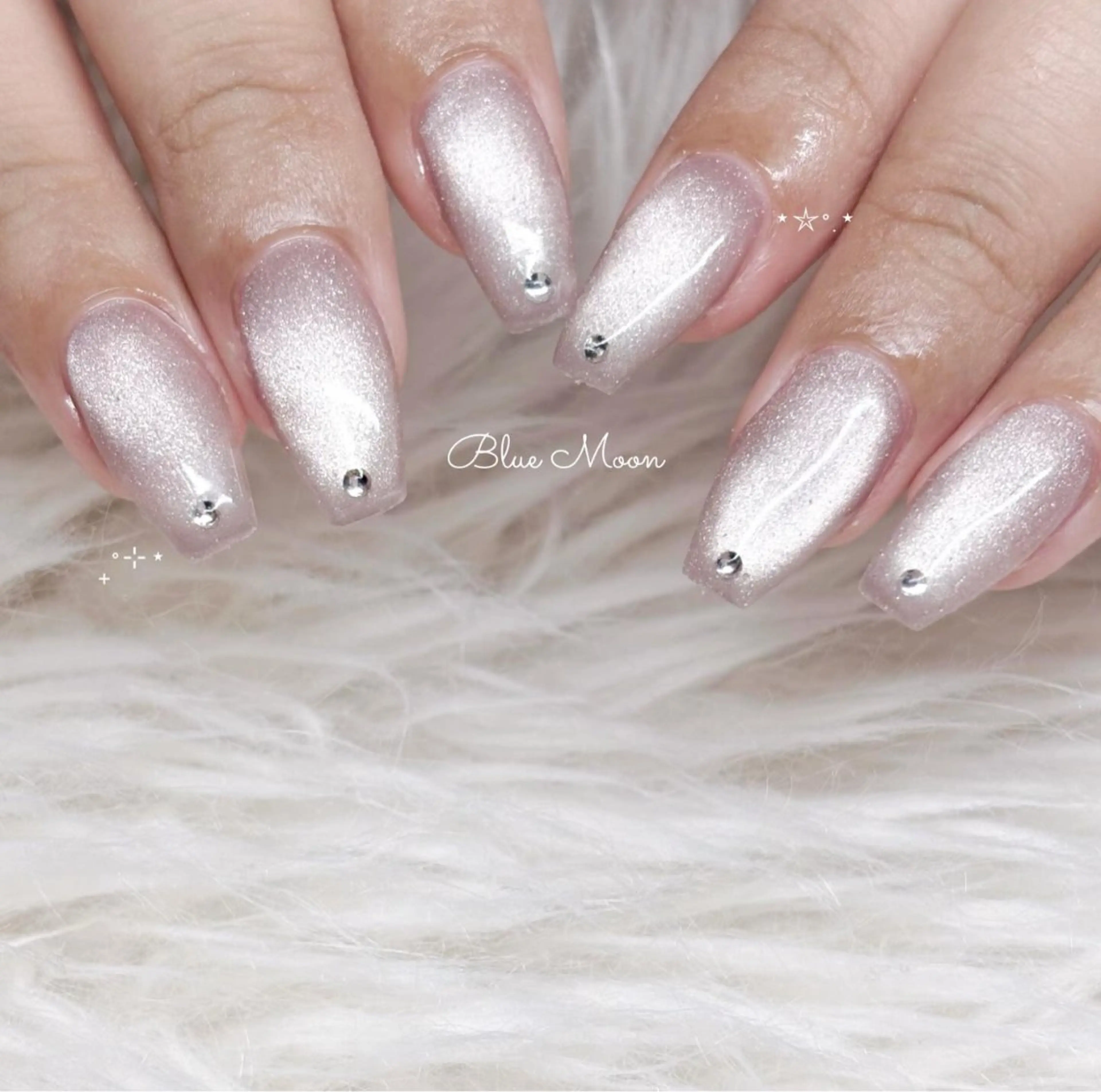 ネイル ストーンネイル ハンドネイル フットネイル nail salon Blue Moonのネイルデザイン