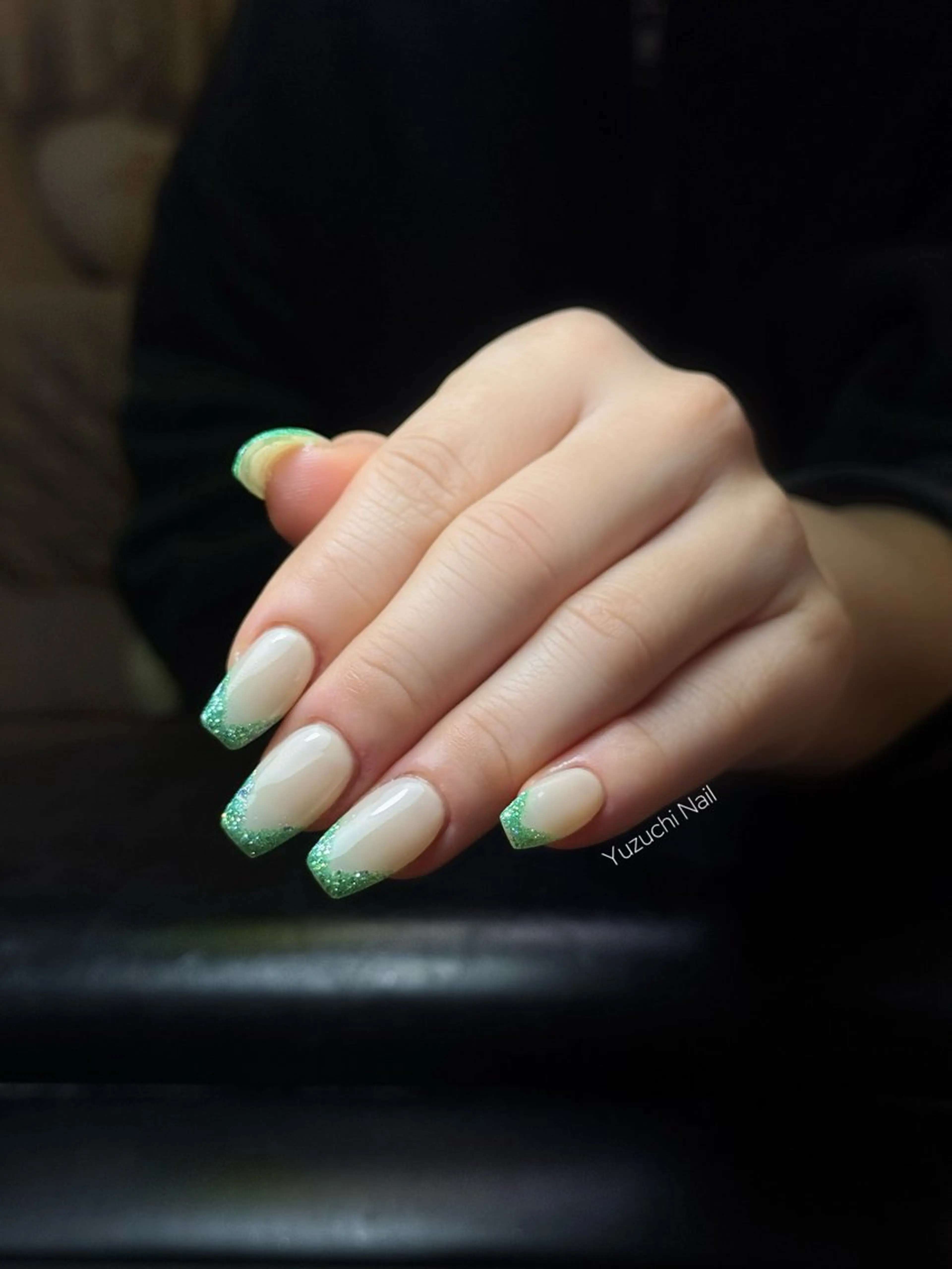 ネイル チークネイル ドット キラキラネイル 韓国ネイル レース ハンドネイル ハンドケア Yuzuchi Nailのネイルデザイン