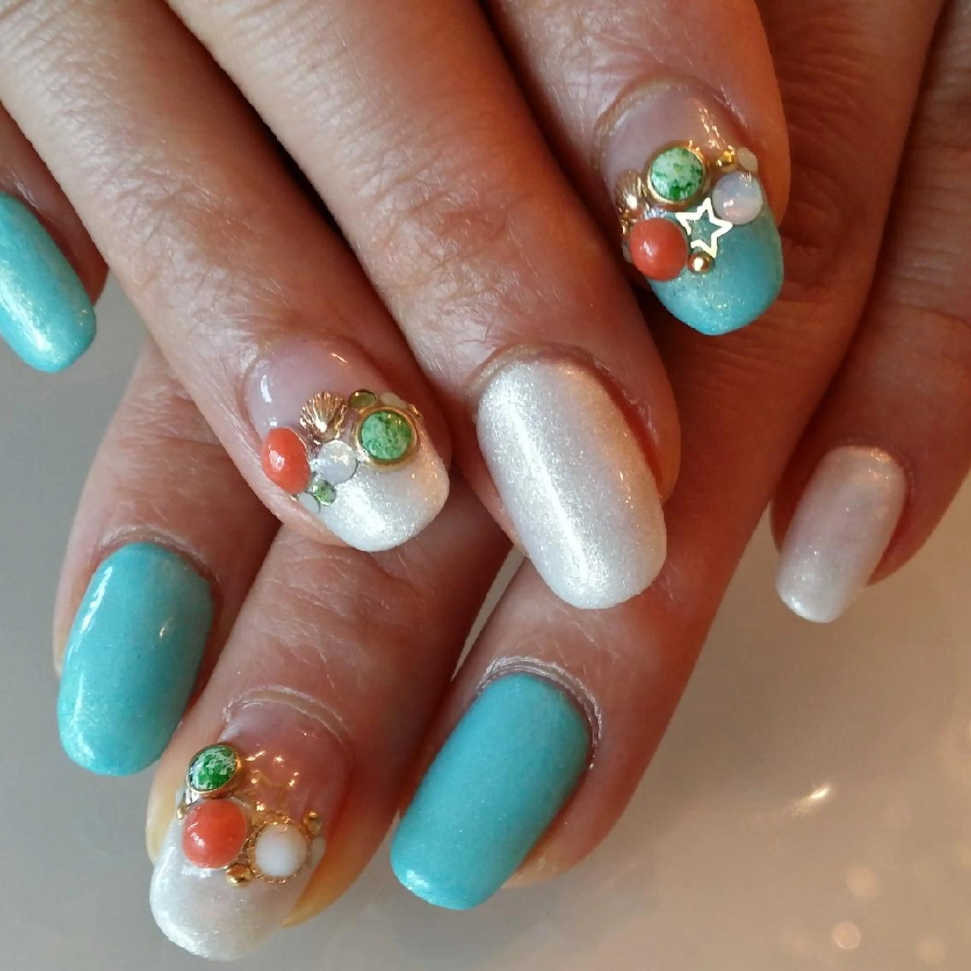 ネイル アートネイル ハンドネイル L'instant  Nail Artzのネイルデザイン