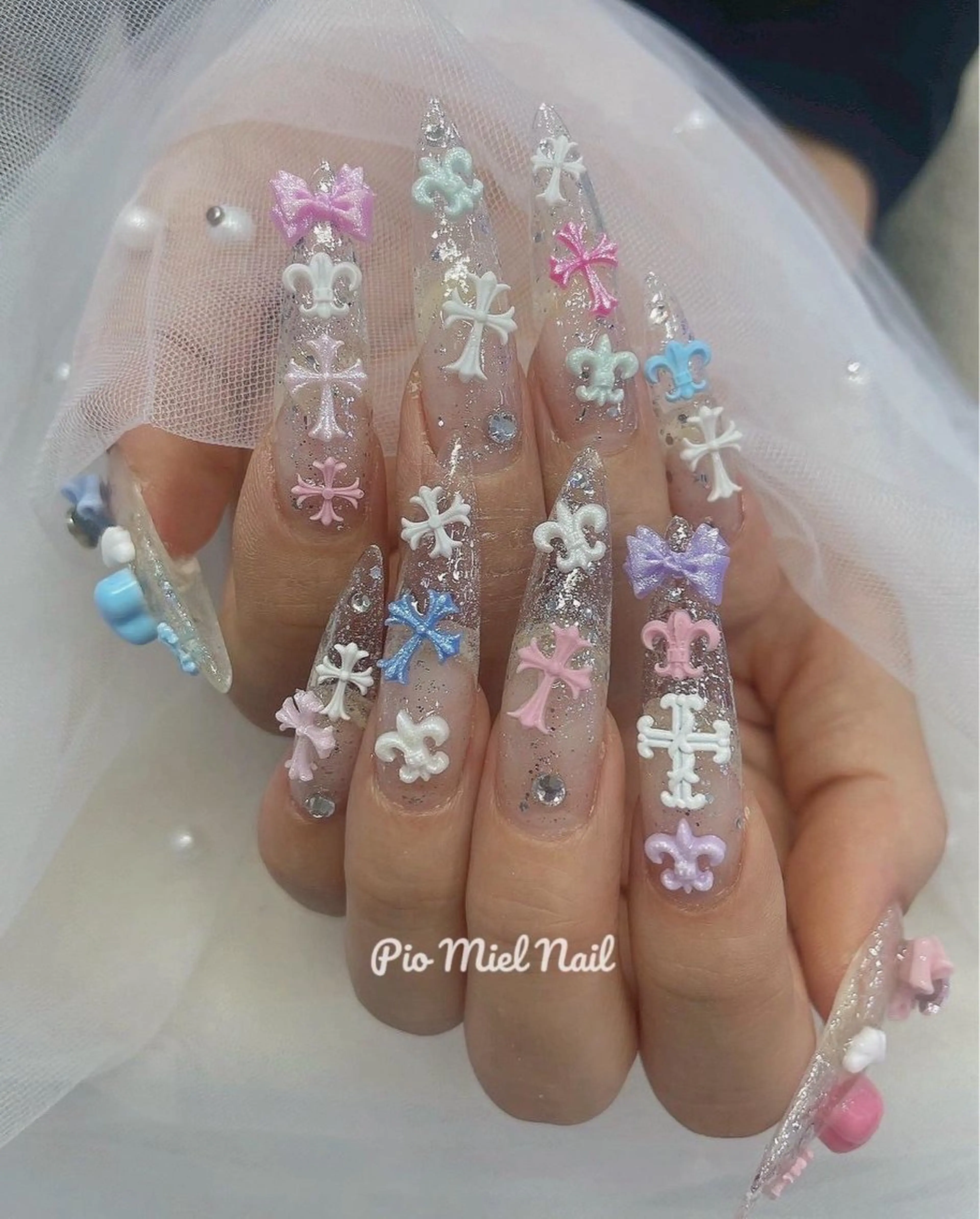 ネイル アートネイル ブルー クリアネイル ジェルネイル ラメ(グリッター) ハンドネイル Pionail 新宿のネイルデザイン