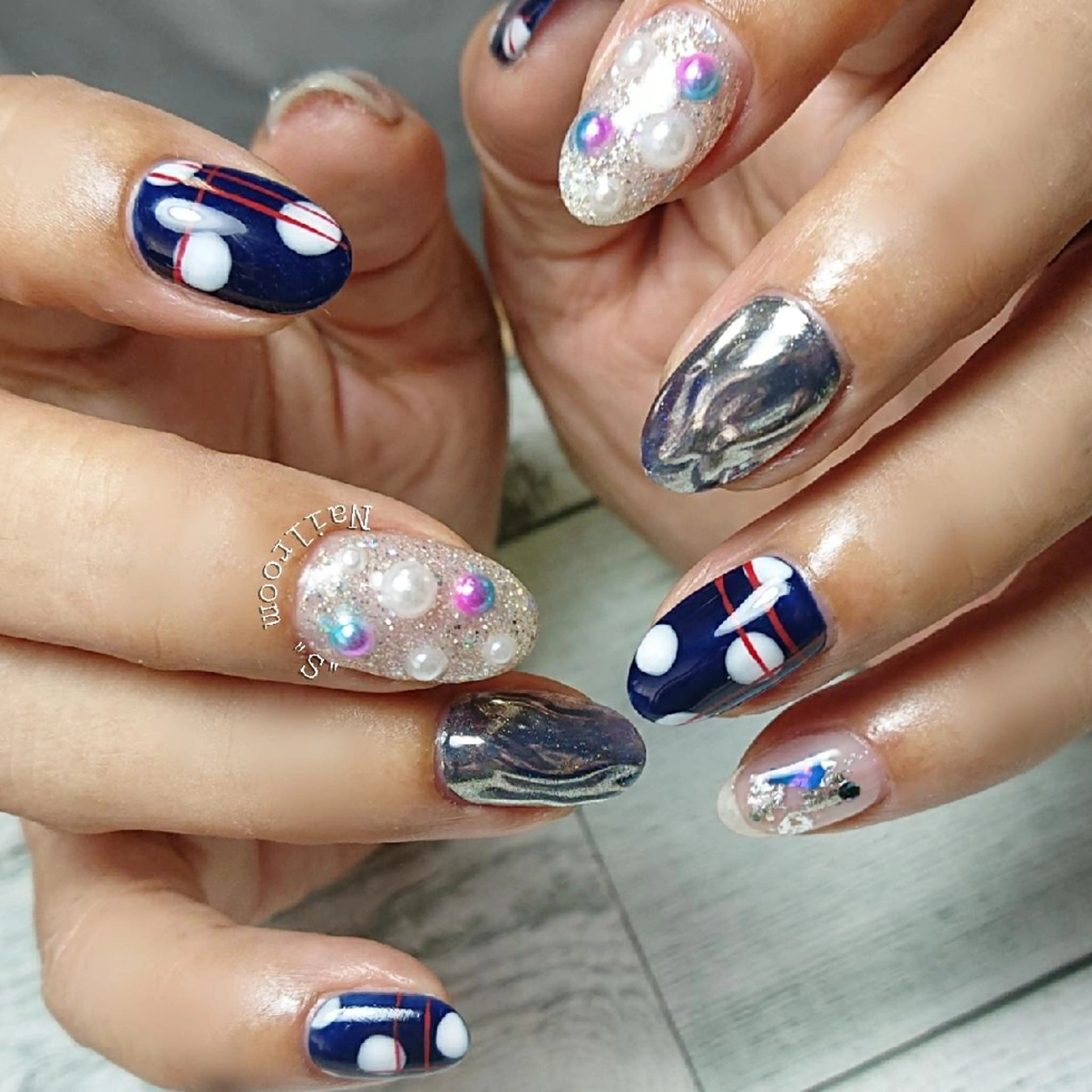 ネイル ドット ハンドネイル ハンドケア Nail room  "S"  SAKAIのネイルデザイン