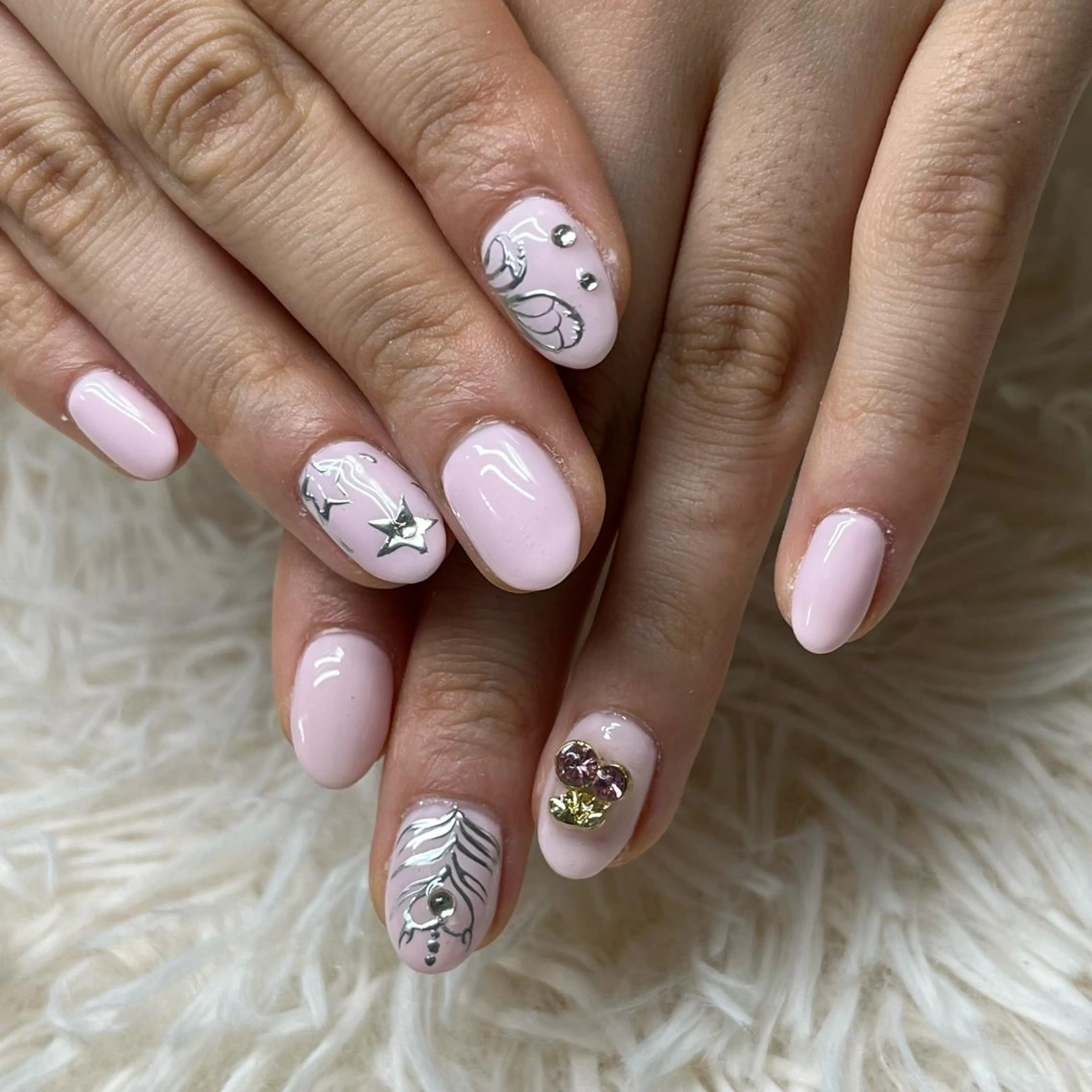 ネイル アートネイル クリアネイル フレンチネイル ジェルネイル ガラスフレンチ 🐕🦺Yappy 💗A-tanのネイルデザイン