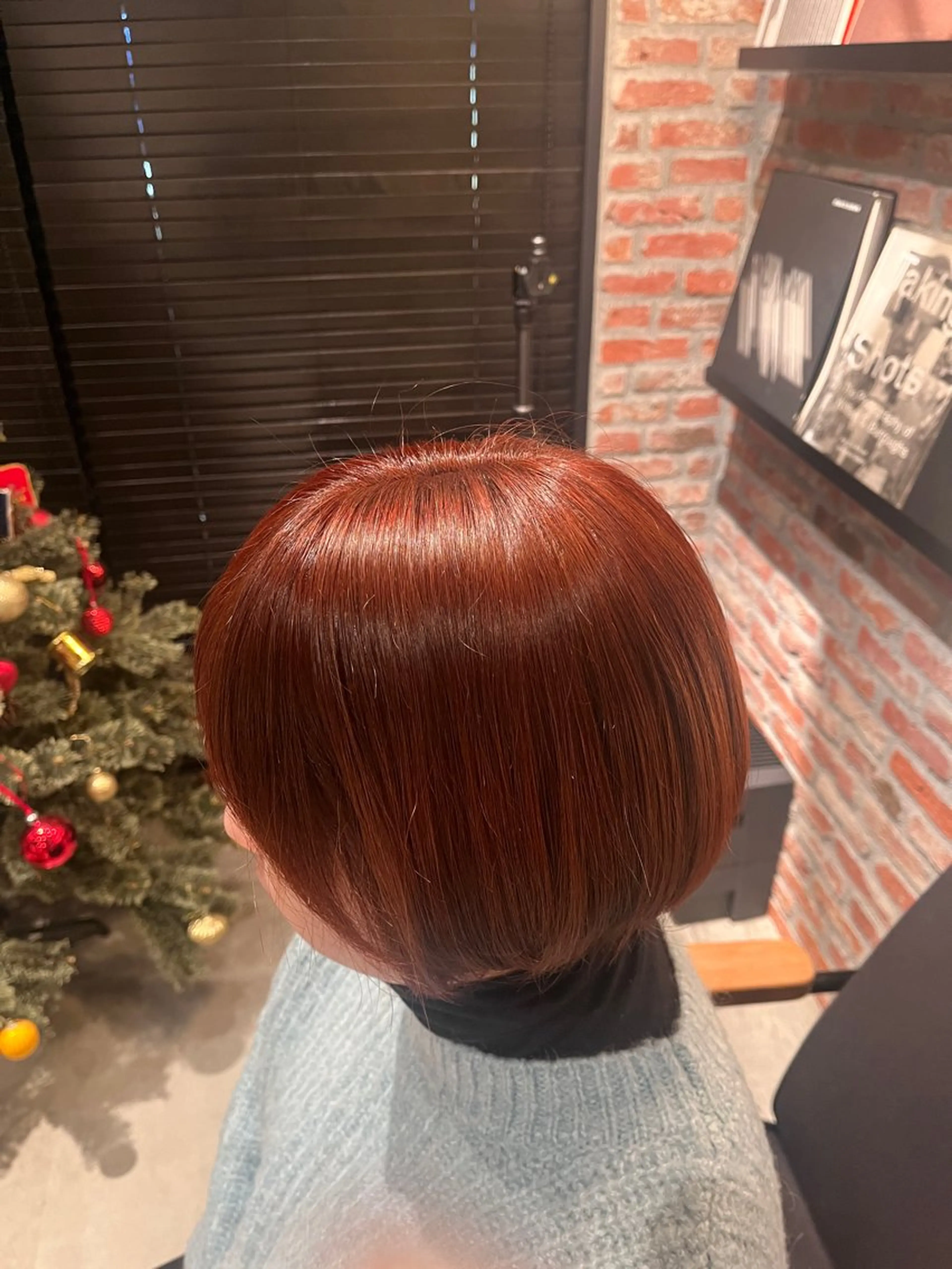 カラー 田中 美月のヘアスタイル