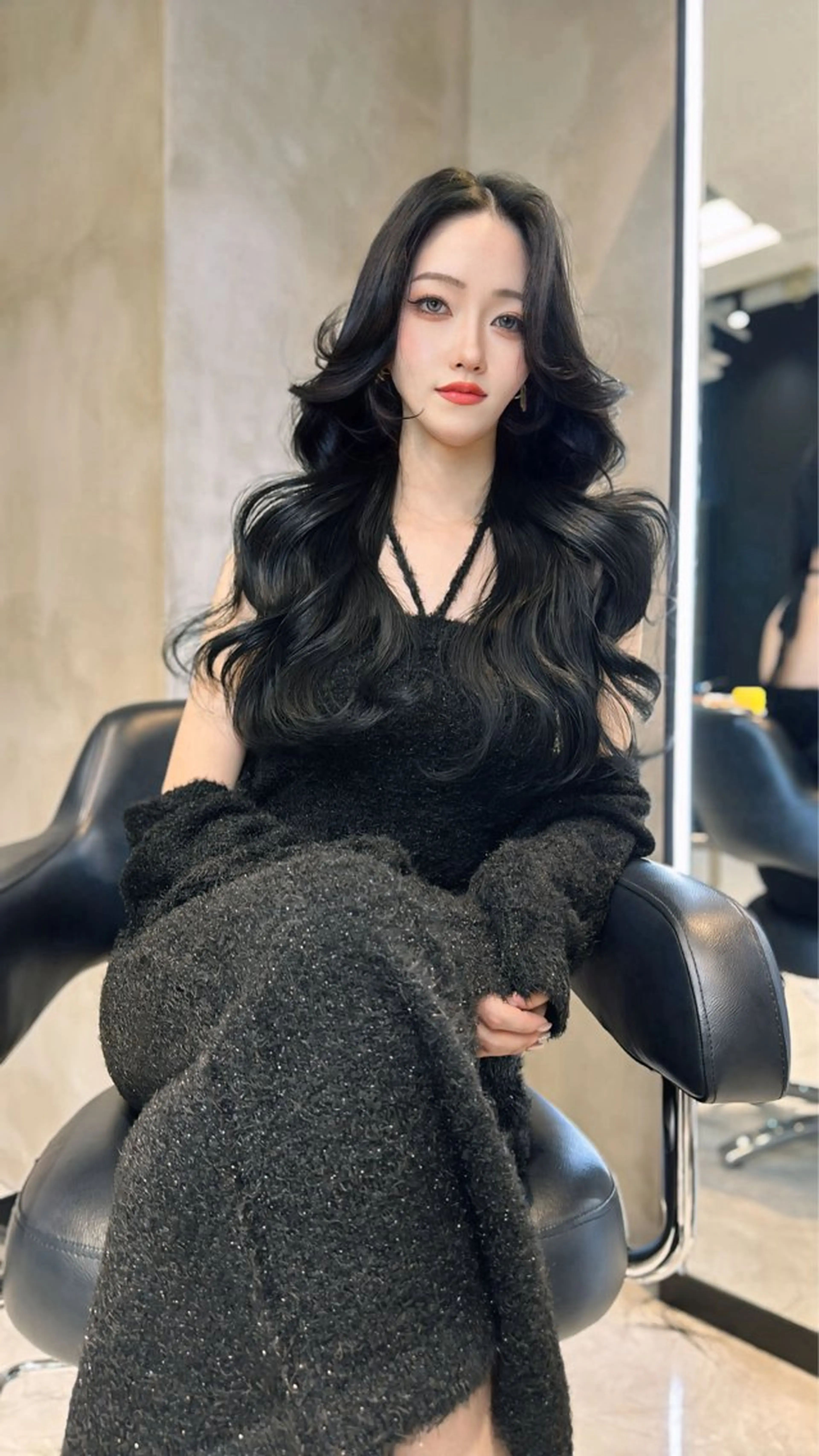 ロング カット ヘアカラー 中韓🇨🇳🇰🇷 🤍TAKAHIROのヘアスタイル