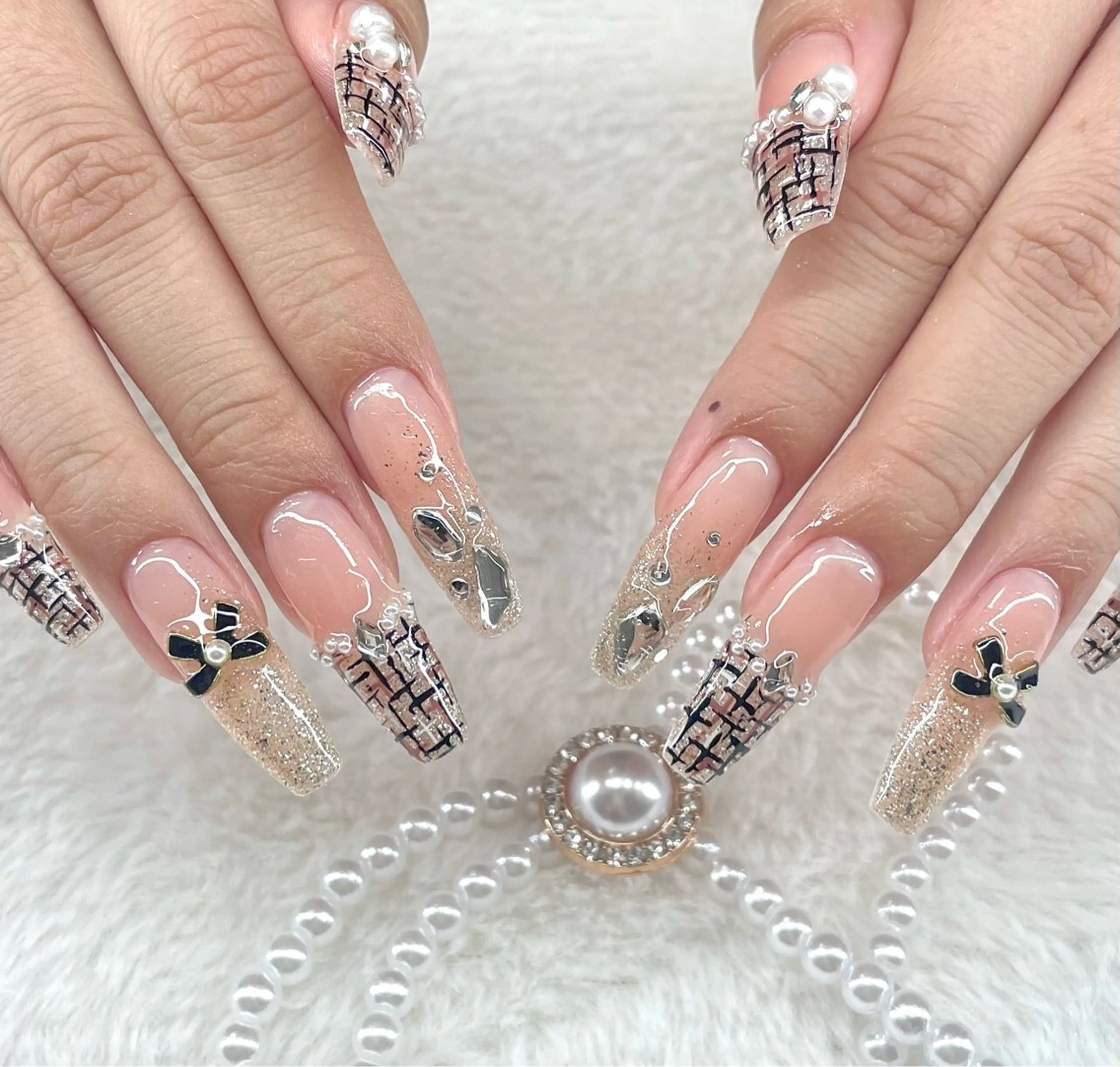 ネイル ChouChou NAIL SALON所属・サキ ChouChouのネイルデザイン