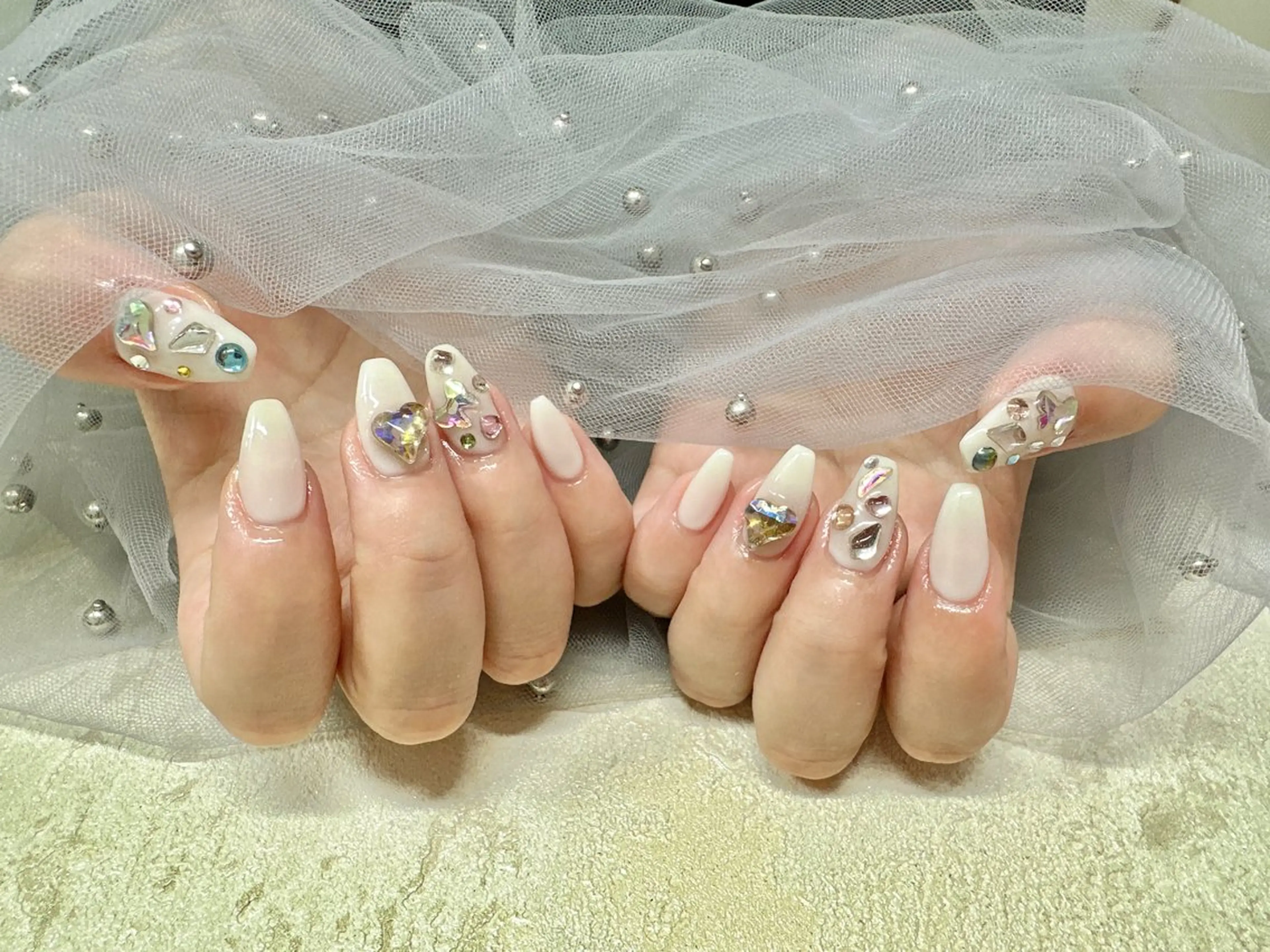 ネイル ラッキースター 大人気店のネイルデザイン