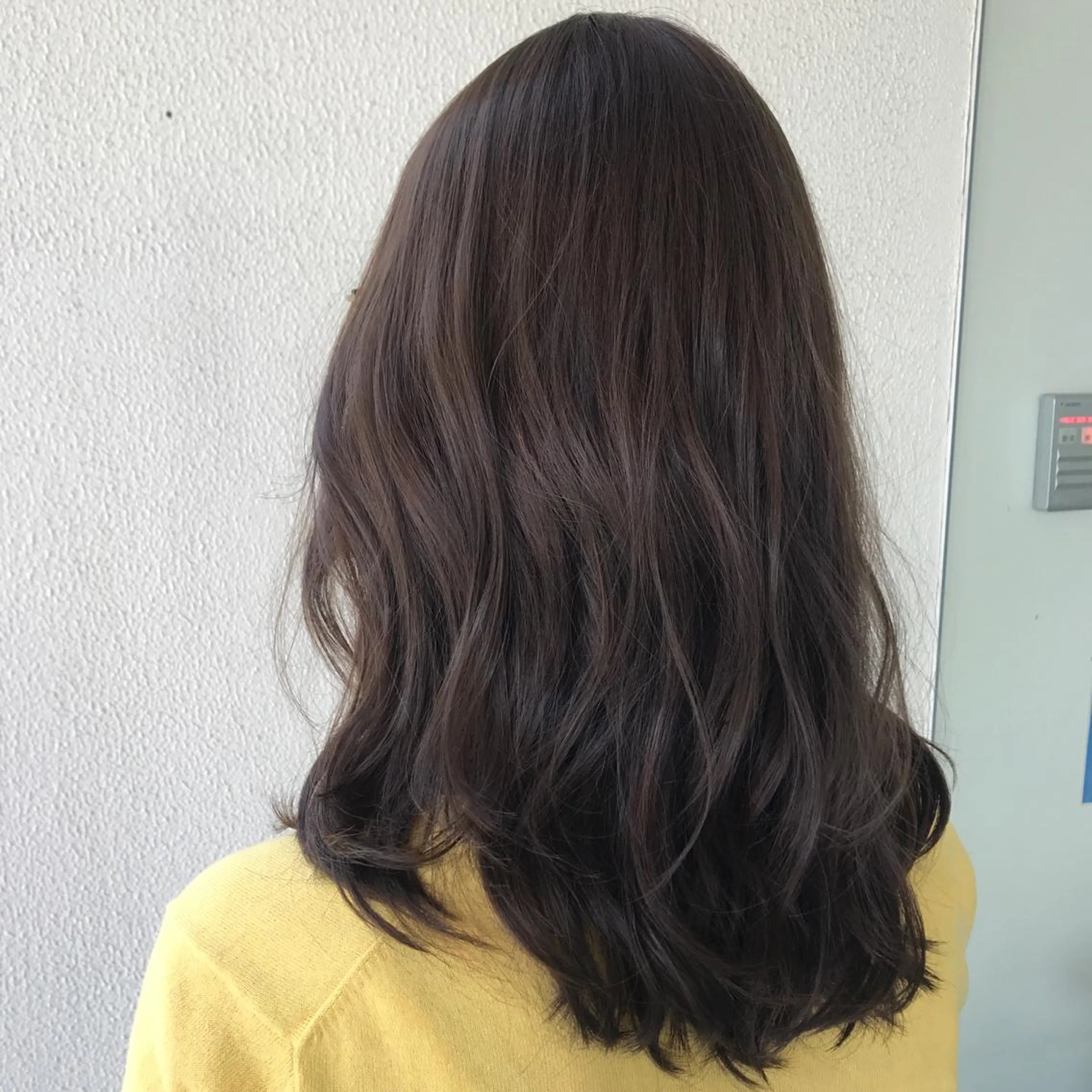 ミディアム カラー 中村 瑞希のヘアスタイル