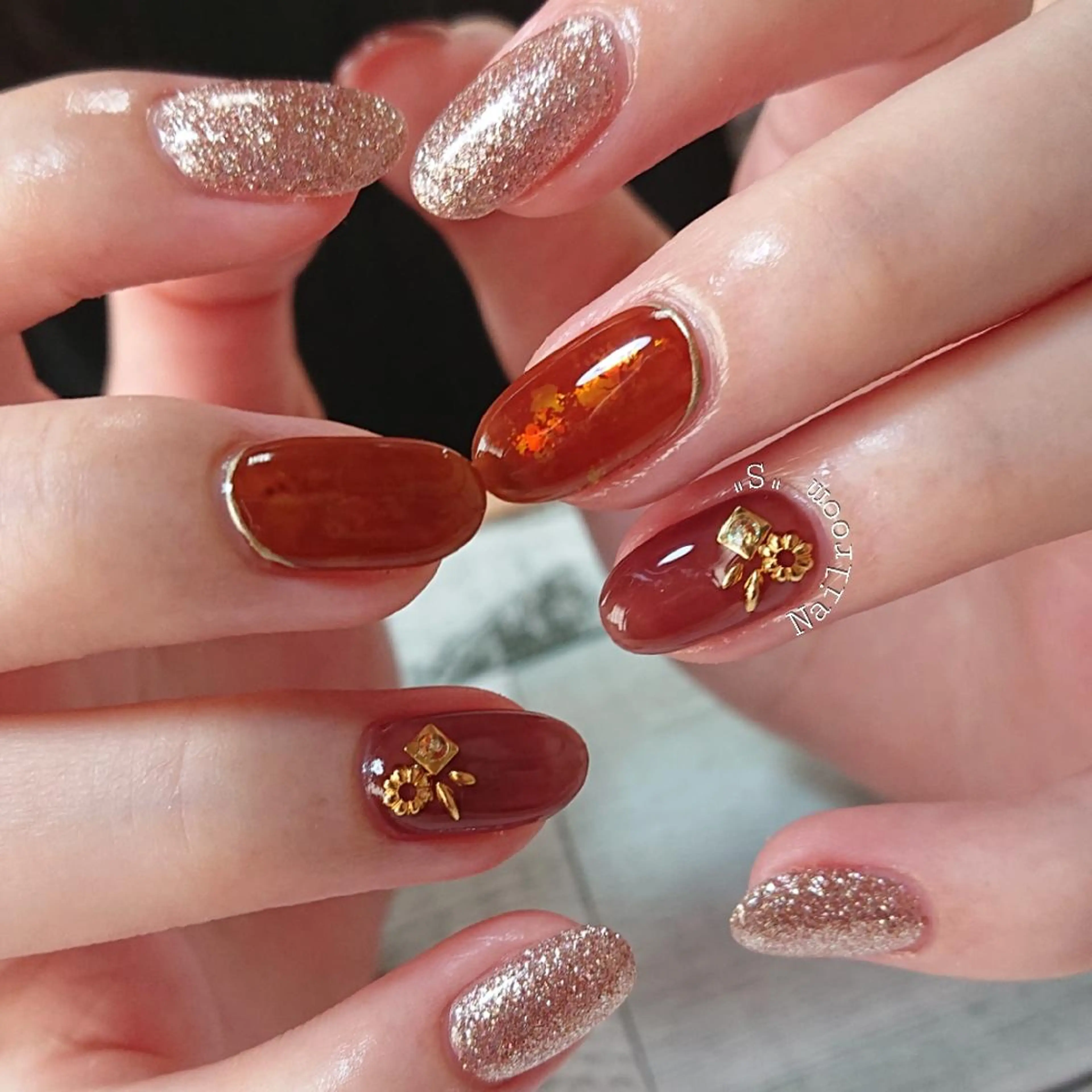 ネイル キラキラネイル Nail room  "S"  SAKAIのネイルデザイン