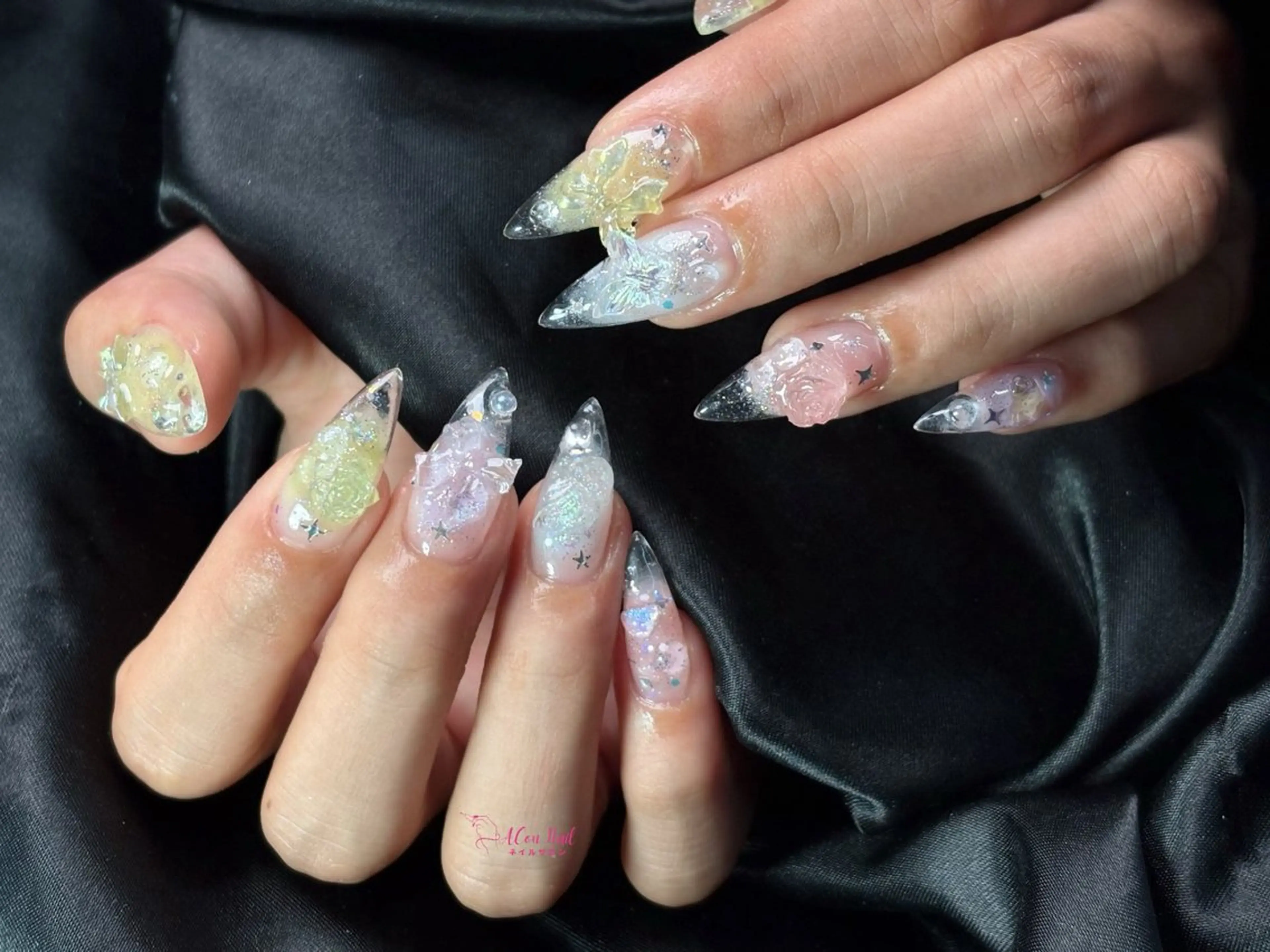 ネイル 桜ネイル 長さ出し フラワーネイル フレンチネイル ジェルネイル ハンドネイル AConNailSalon所属・ACon NailSalonのネイルデザイン