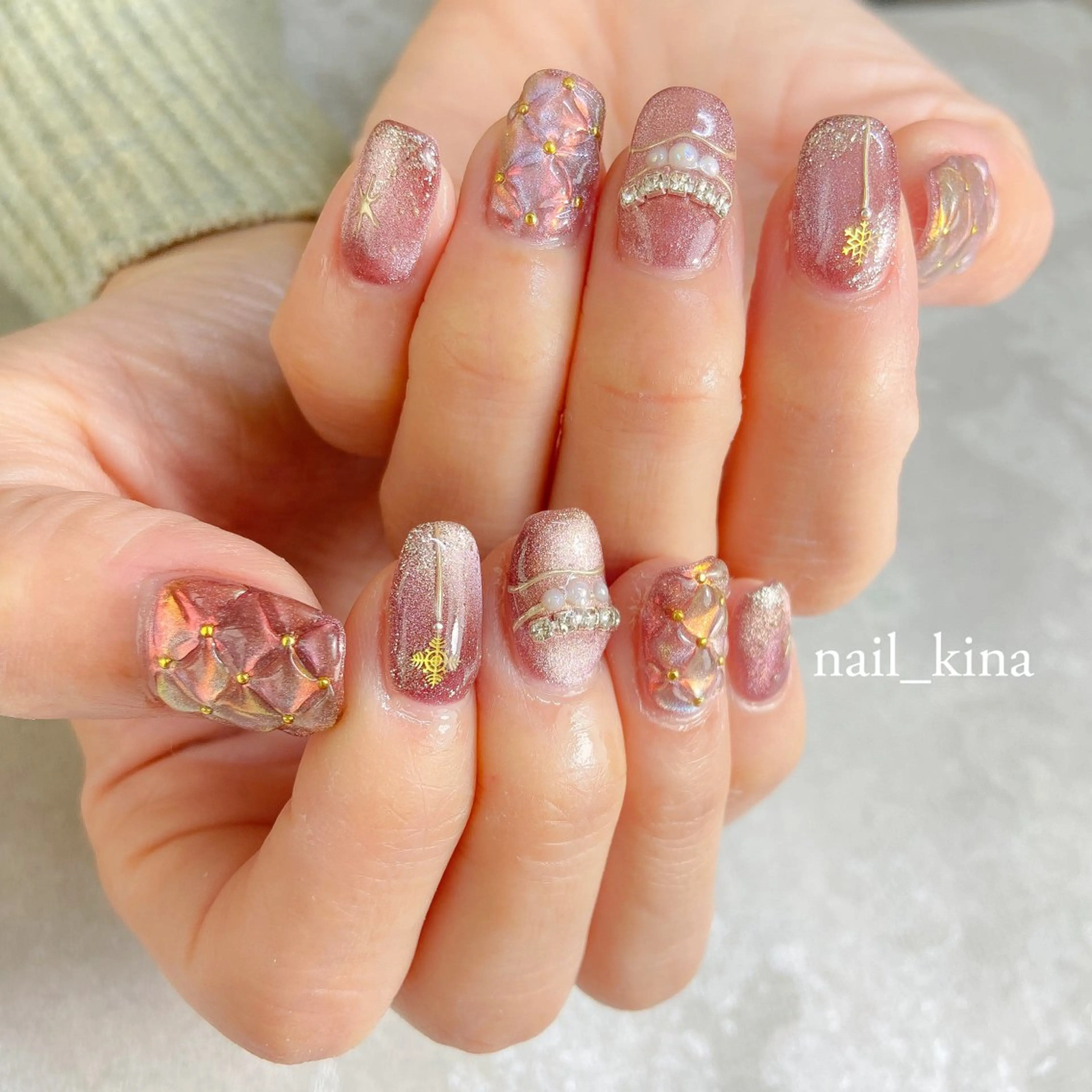 ネイル マグネットネイル 冬ネイル ハンドネイル nail_ kinaのネイルデザイン