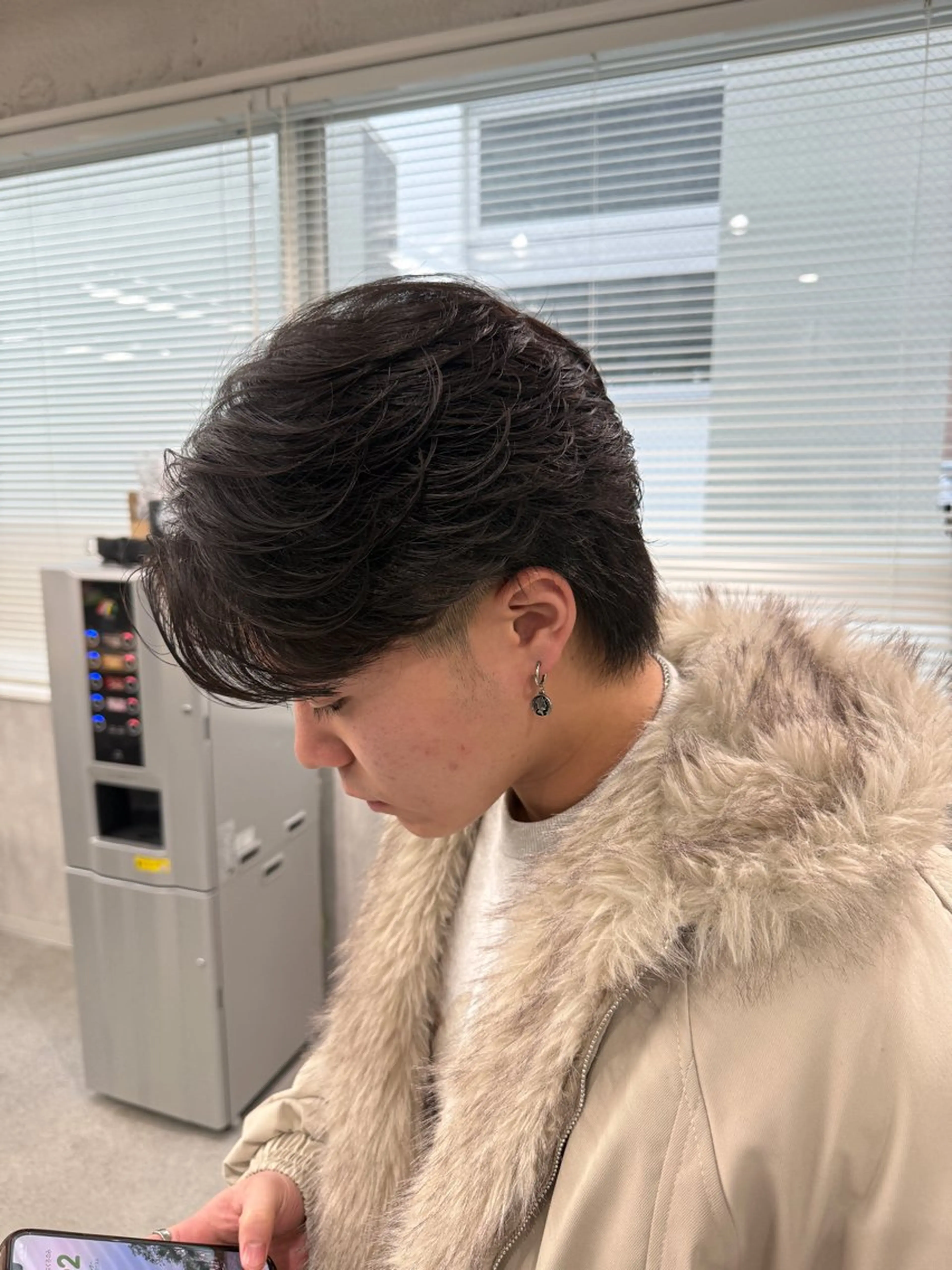 ショート パーマ メンズ カット パーマ トリートメント ヘッドスパ ヘアセット 渋谷駅から徒歩1分 BLUCKメンズヘアのヘアスタイル