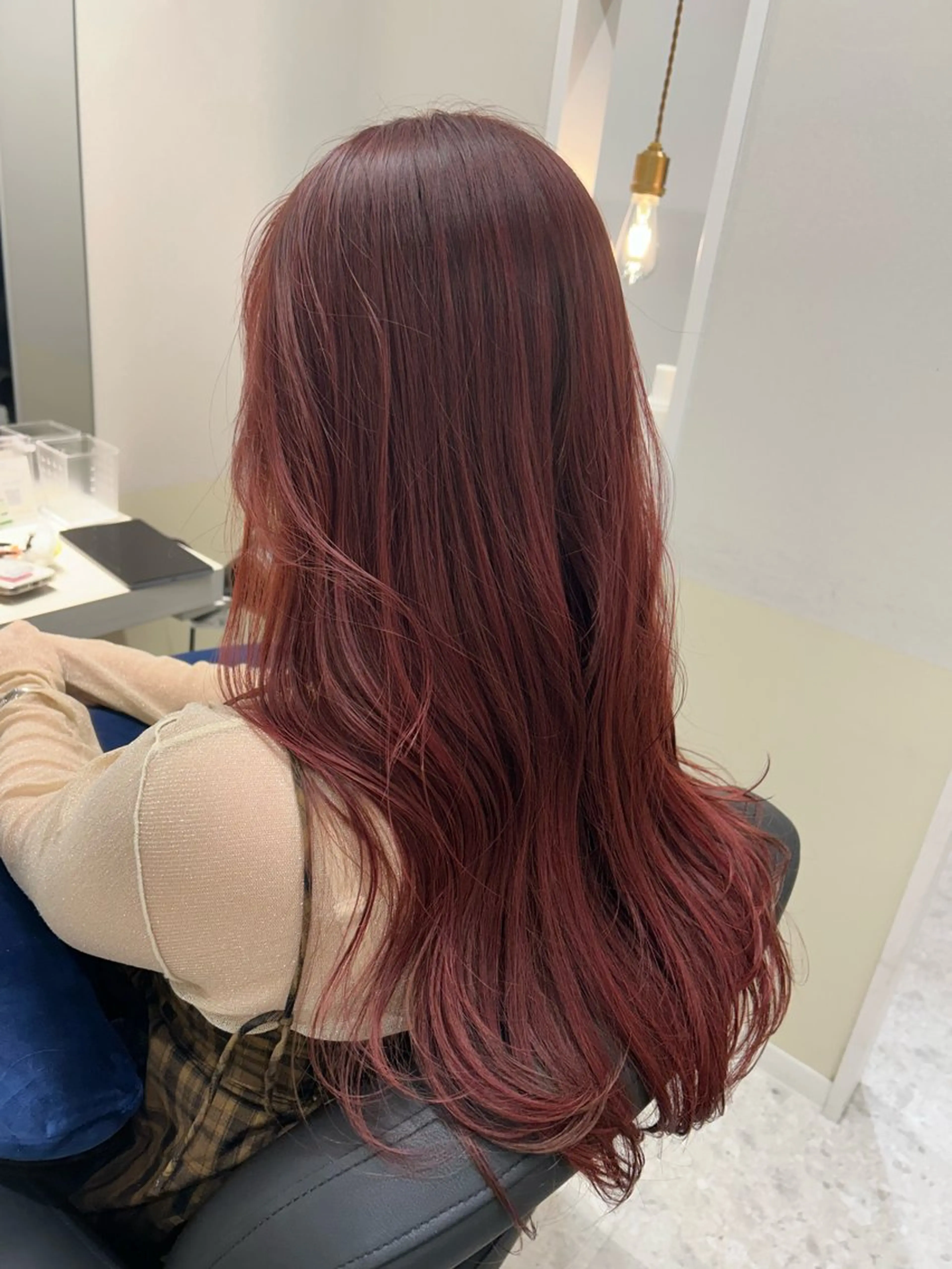 ロング カラー ブリーチ カシス ダブルカラー ブリーチなしカラー ピンクカラー 🩰ニシムラヒカリ 半個室salon♡*のヘアスタイル
