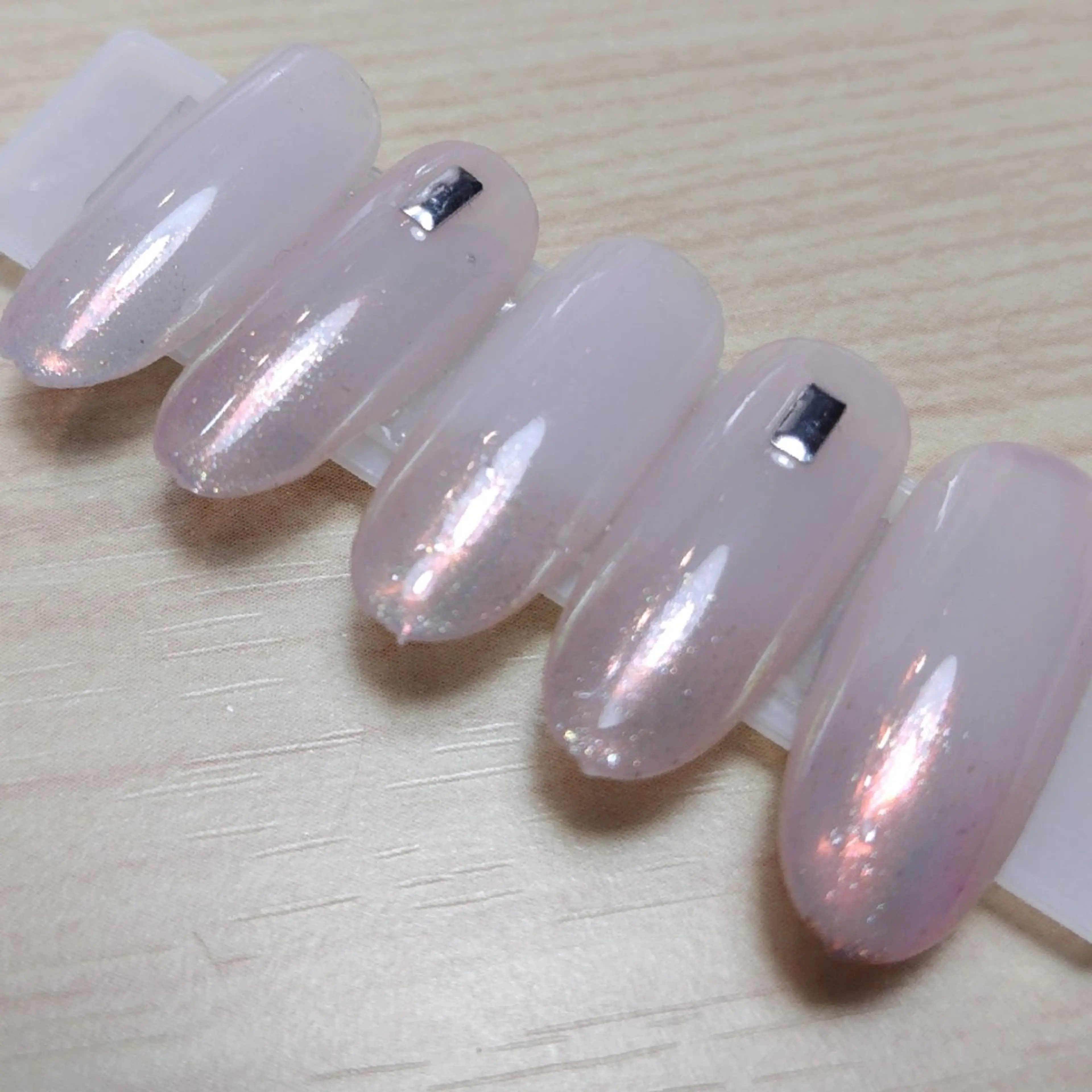 ネイル グラデーション ミラーネイル ピンク ハンドネイル OTAM  nailのネイルデザイン