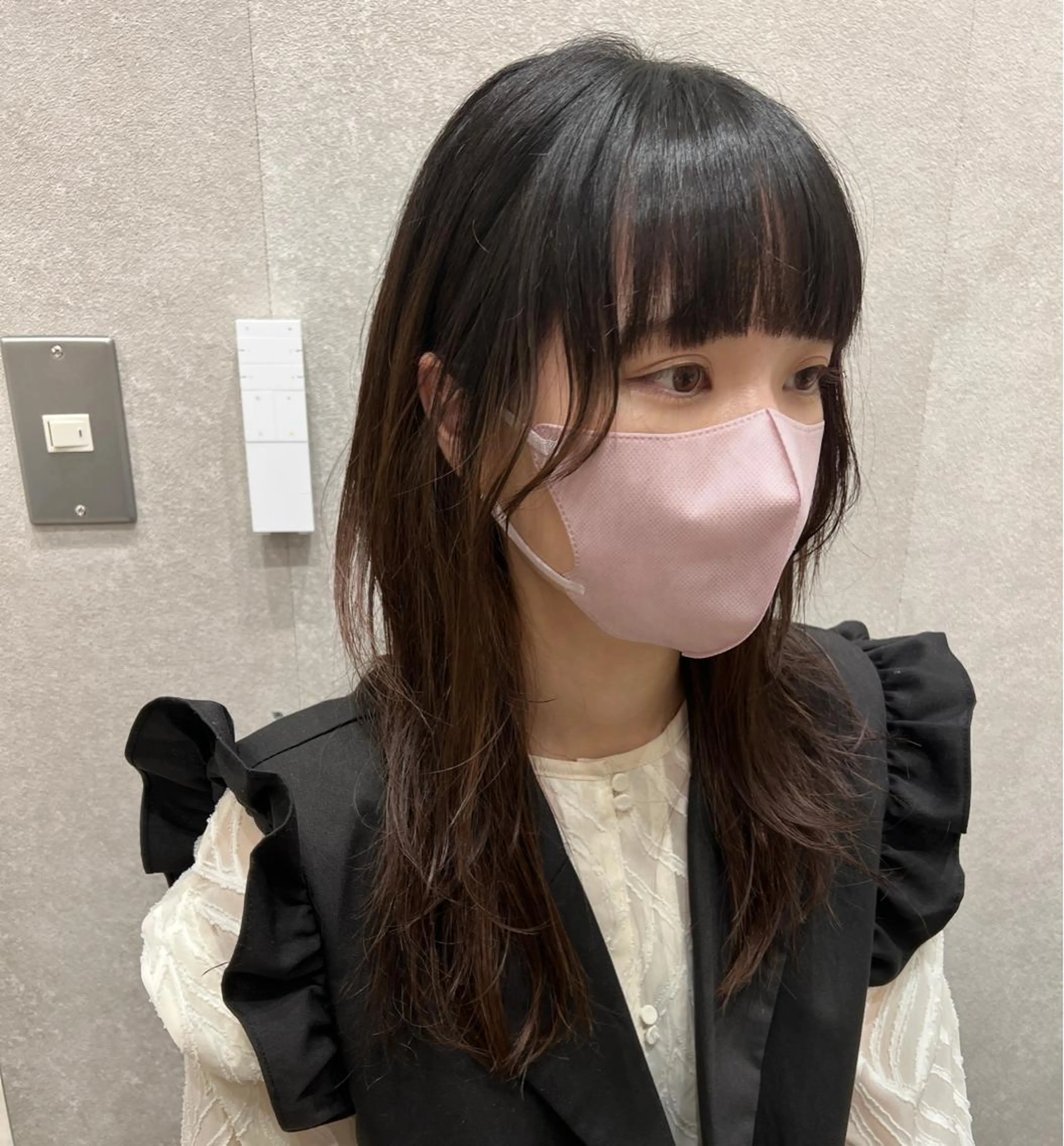セミロング カット ally hairsalon所属・Emi .のヘアスタイル