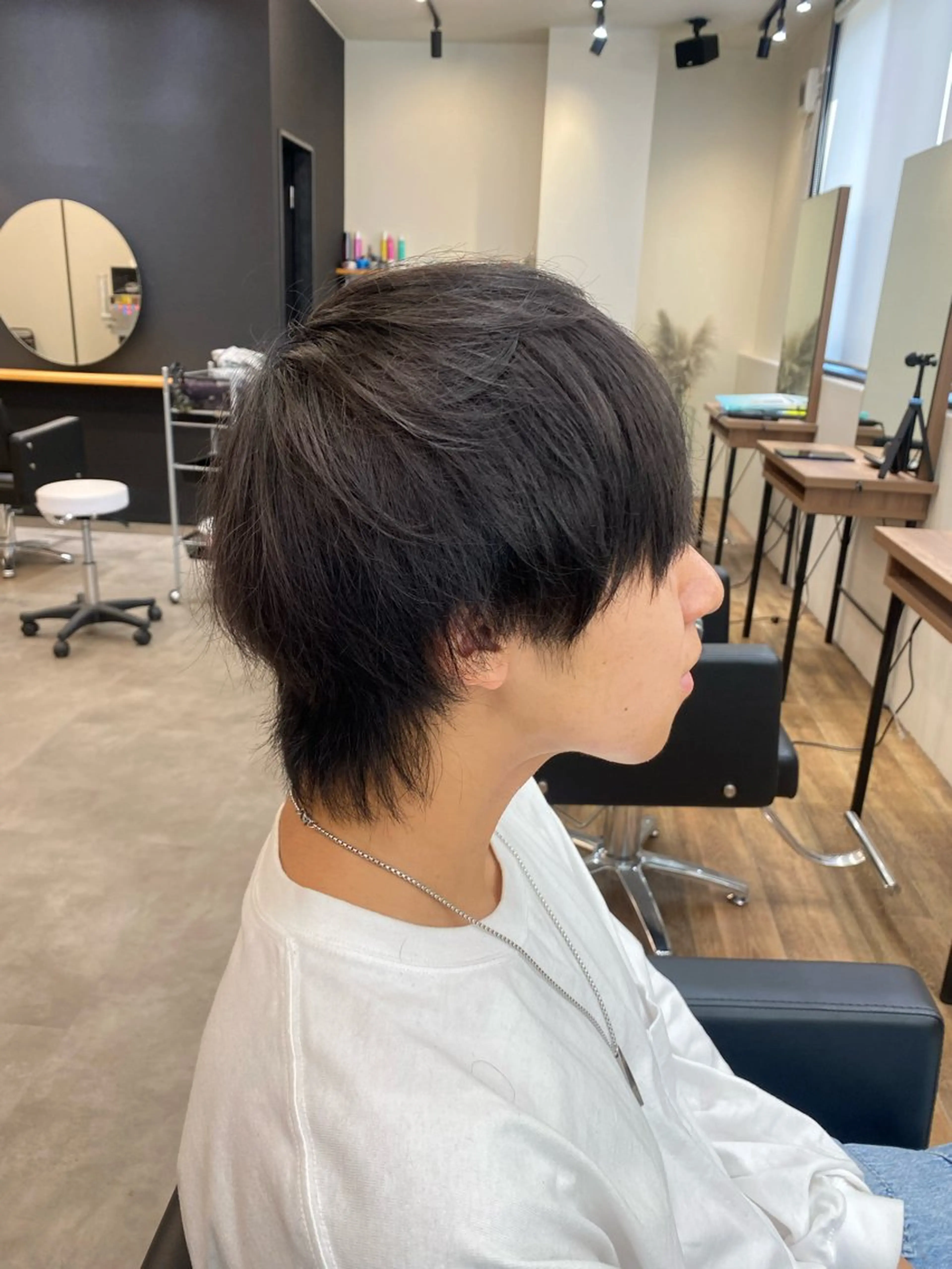 カラー メンズ マッシュウルフ マッシュ メンズウルフカット ダークグレー ウルフカット カット ヘアカラー BLEACHi 高崎店所属・BLEACHi高崎店 /湯浅泳作のヘアスタイル