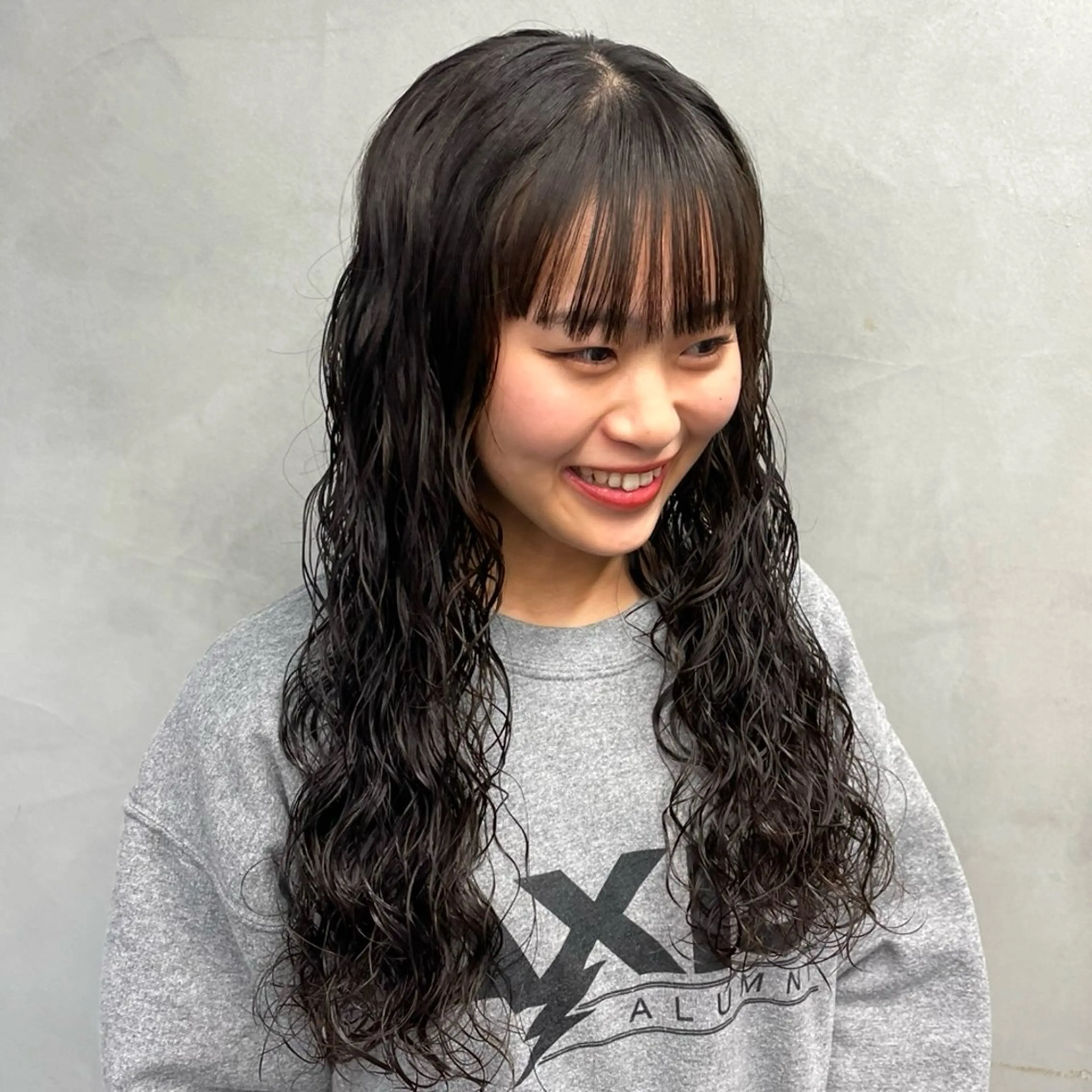 骨格矯正カット＋パーマ👩‍🦱　（ケアトリートメント）の写真