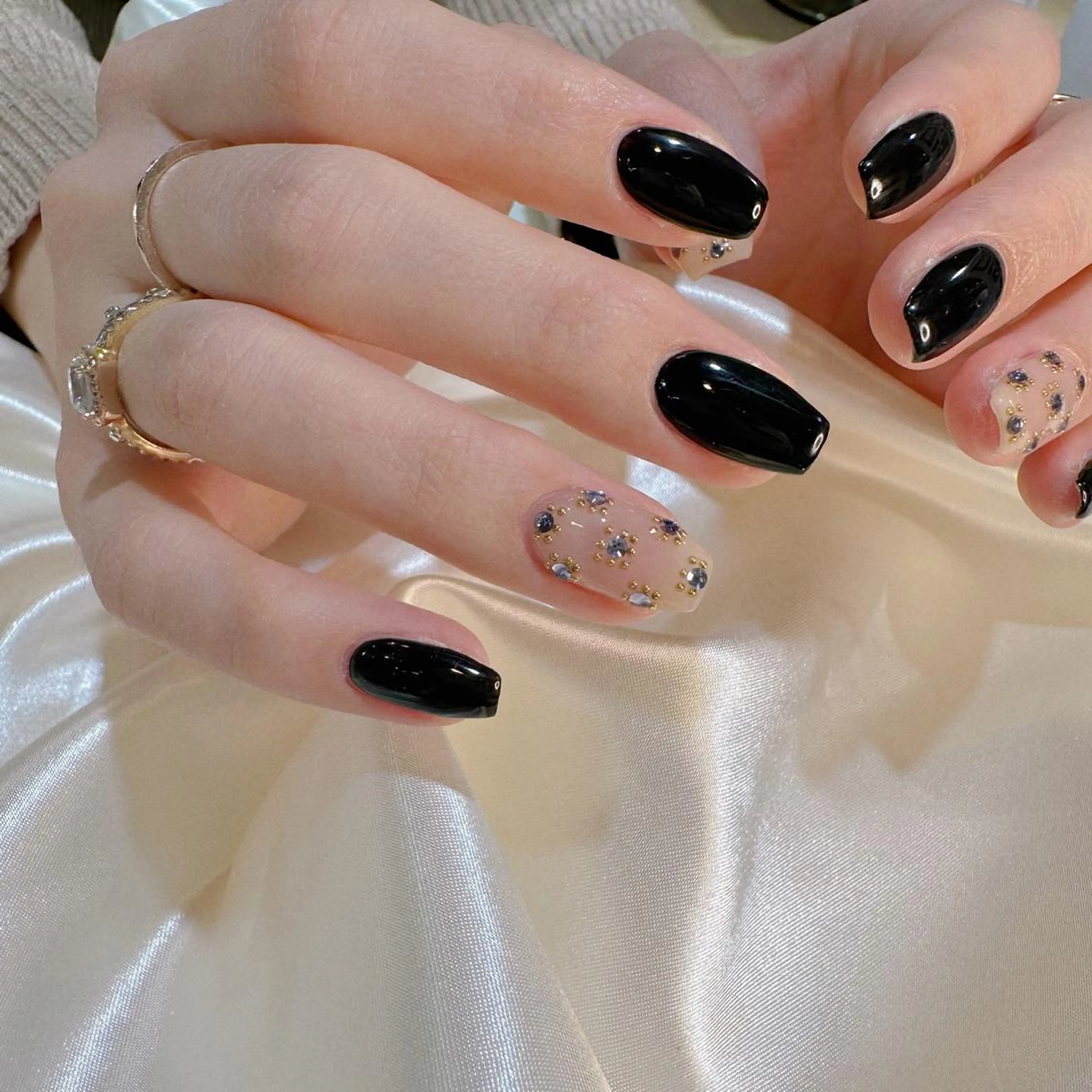 ネイル ハンドネイル ℝ𝕌𝕂𝔸 ✿のネイルデザイン