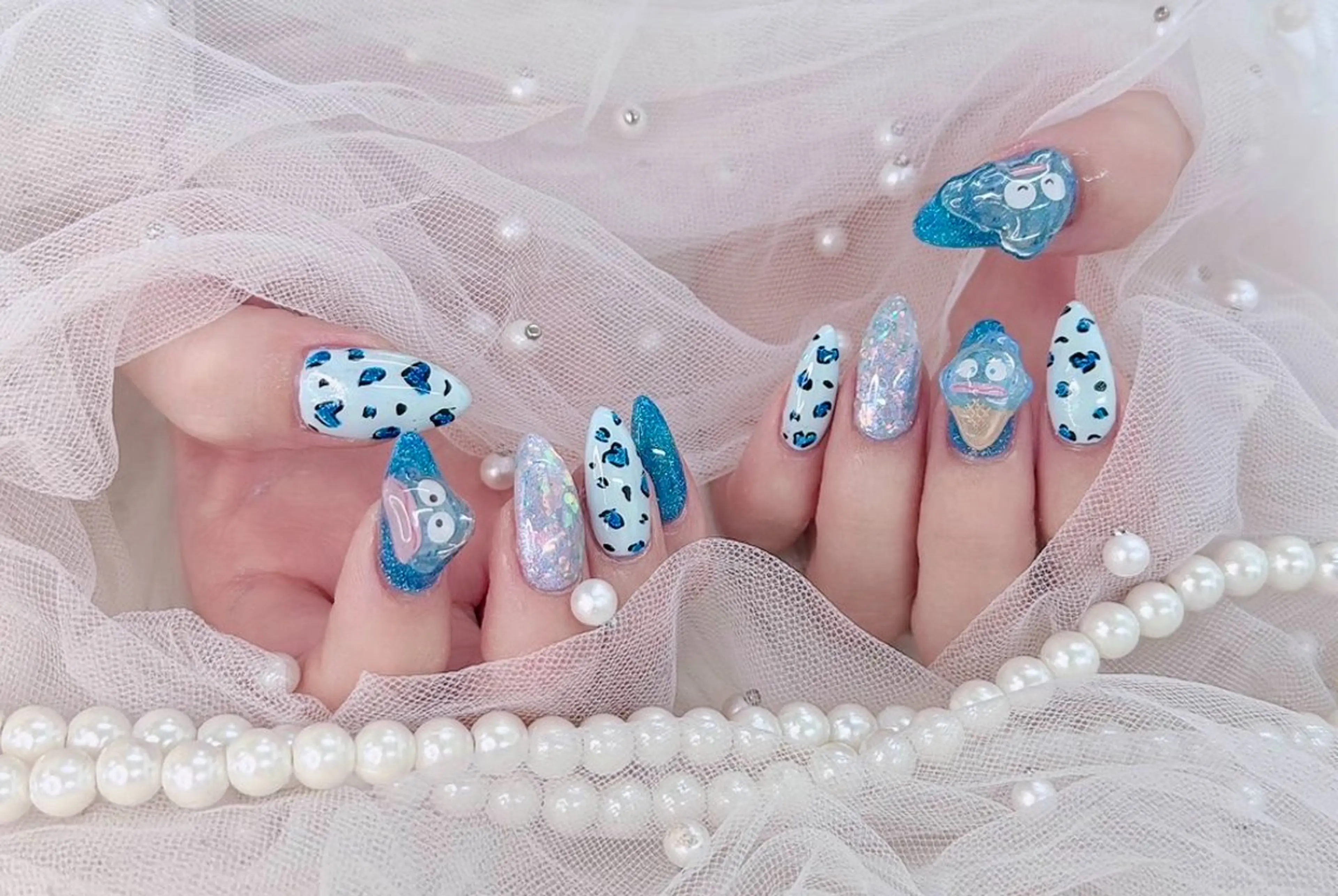 ネイル R nailsalon所属・R salonのネイルデザイン