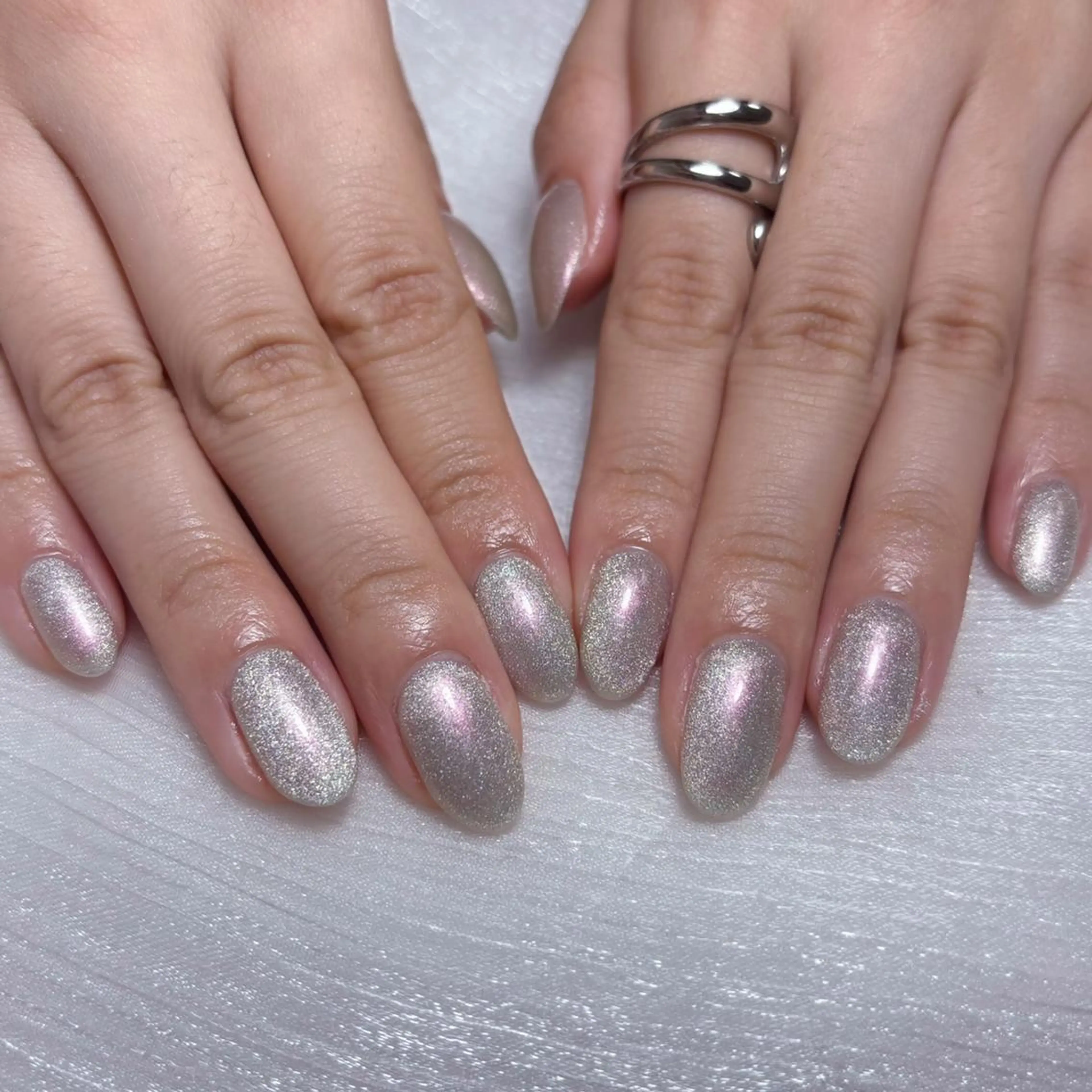 ネイル アートネイル オーロラネイル ガーリー キラキラネイル 韓国ネイル ハンドネイル DIAMOND 💅のネイルデザイン