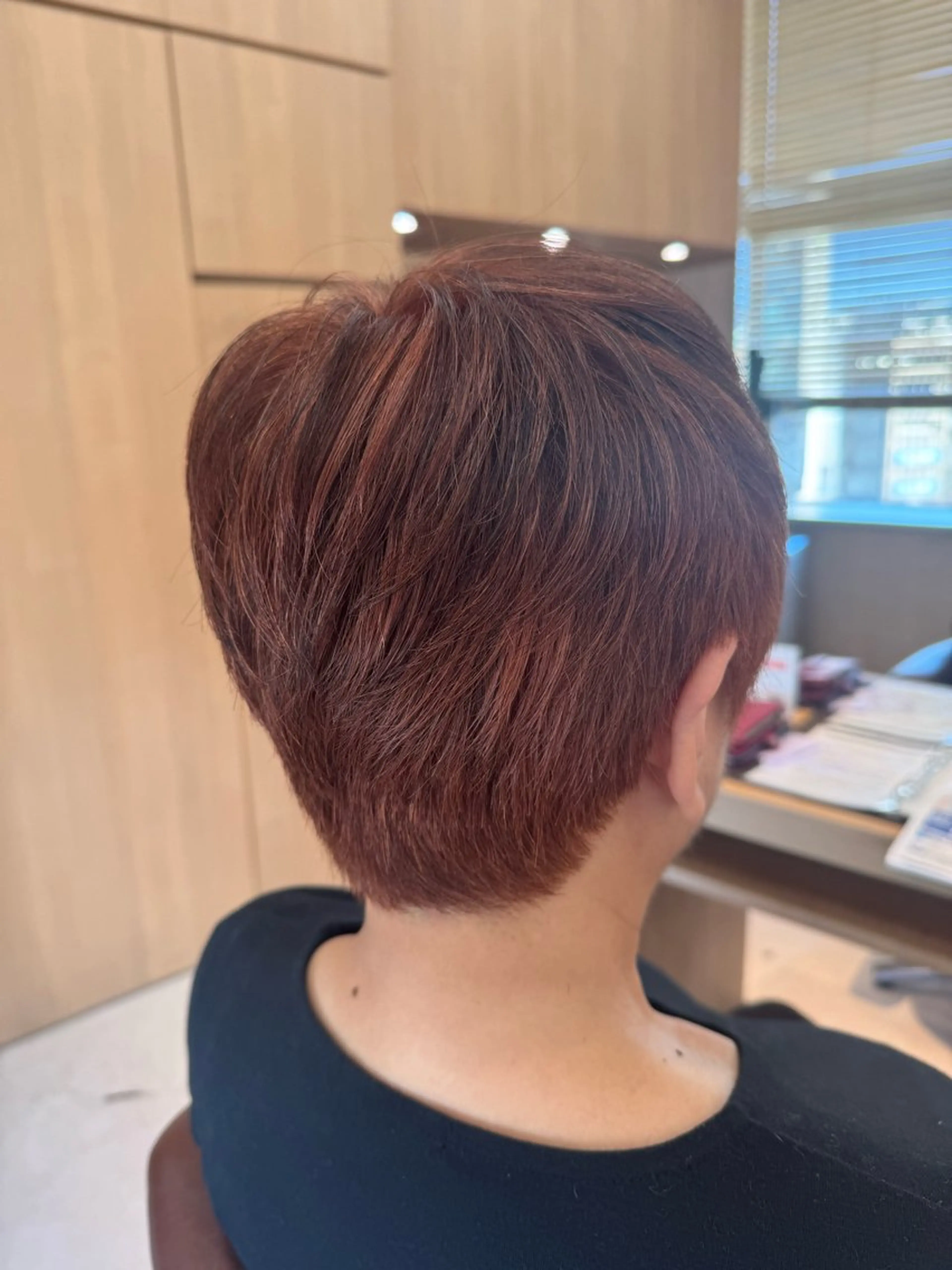 ショート カラー ブラウンカラー オレンジ オレンジブラウン ショートヘア UNIX所属・中野 希望のヘアスタイル
