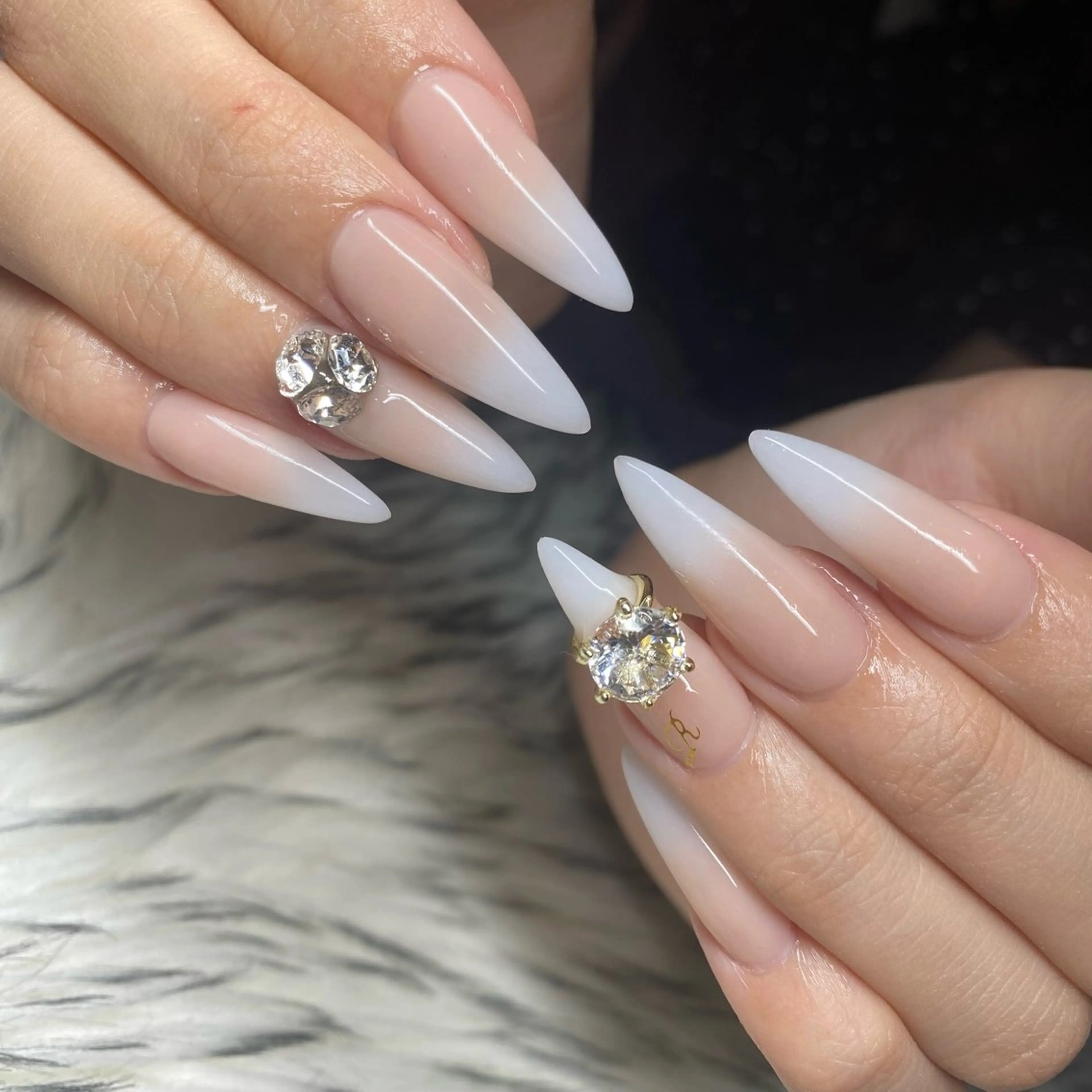 ネイル ハンドネイル la vie Luire所属・la vie Luire アスカのネイルデザイン