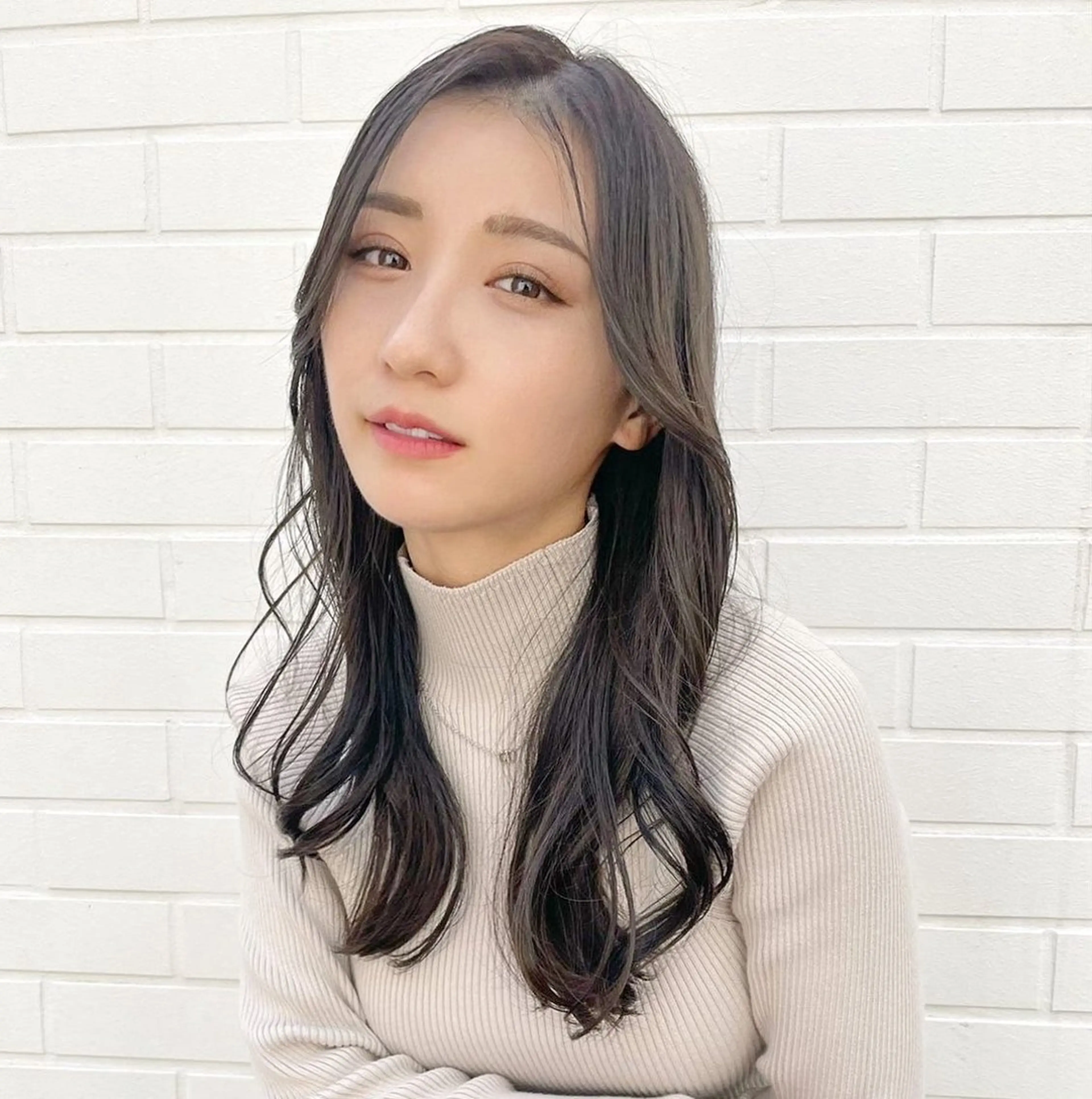 ロング ヘアカラー シールエクステ✨ L.O.G村岡健一のヘアスタイル