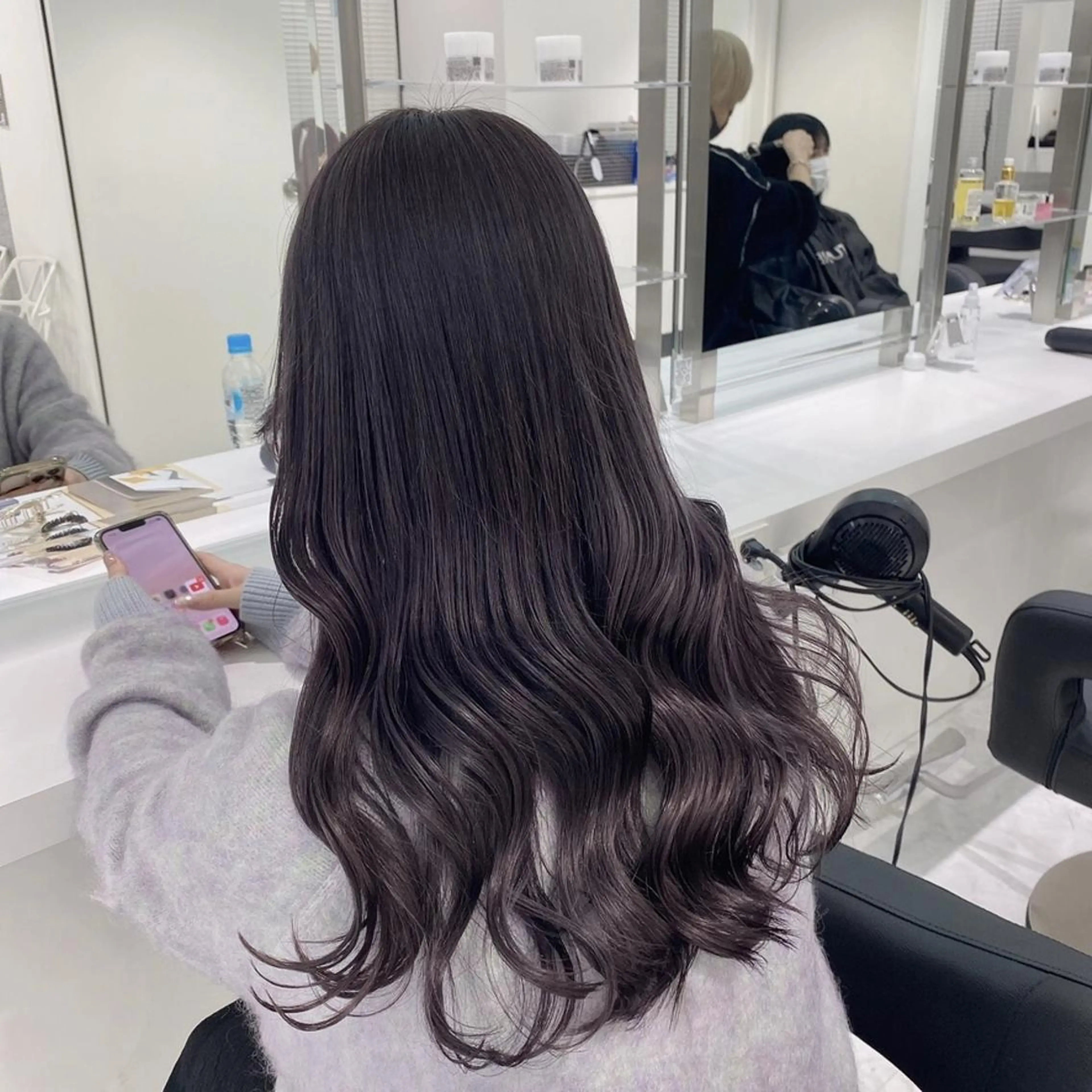 カラー 🍀暗め透け感🍀 赤み消しカラー🍀のヘアスタイル
