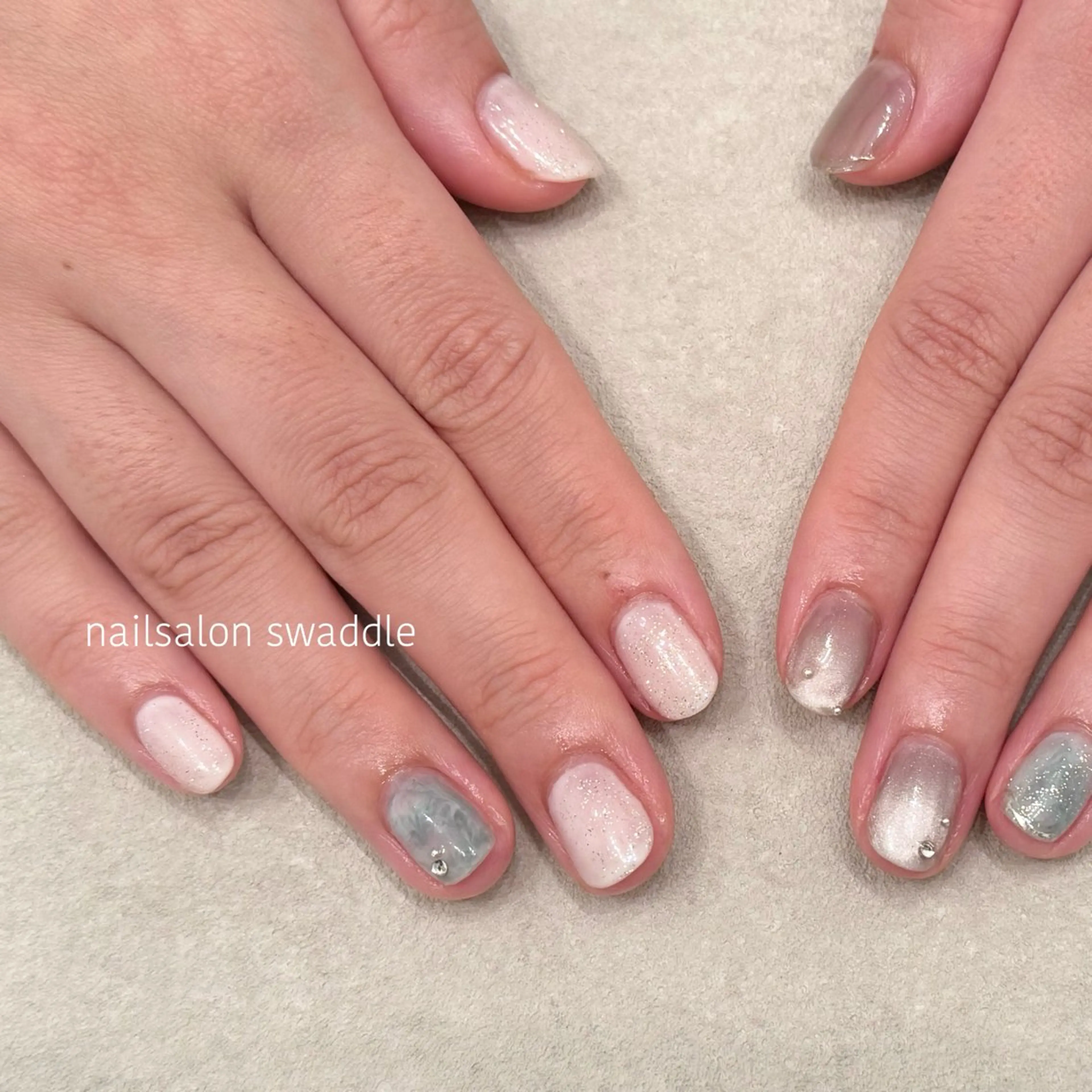 ネイル ハンドネイル ハンドケア nail salon swaddle 🪽のネイルデザイン