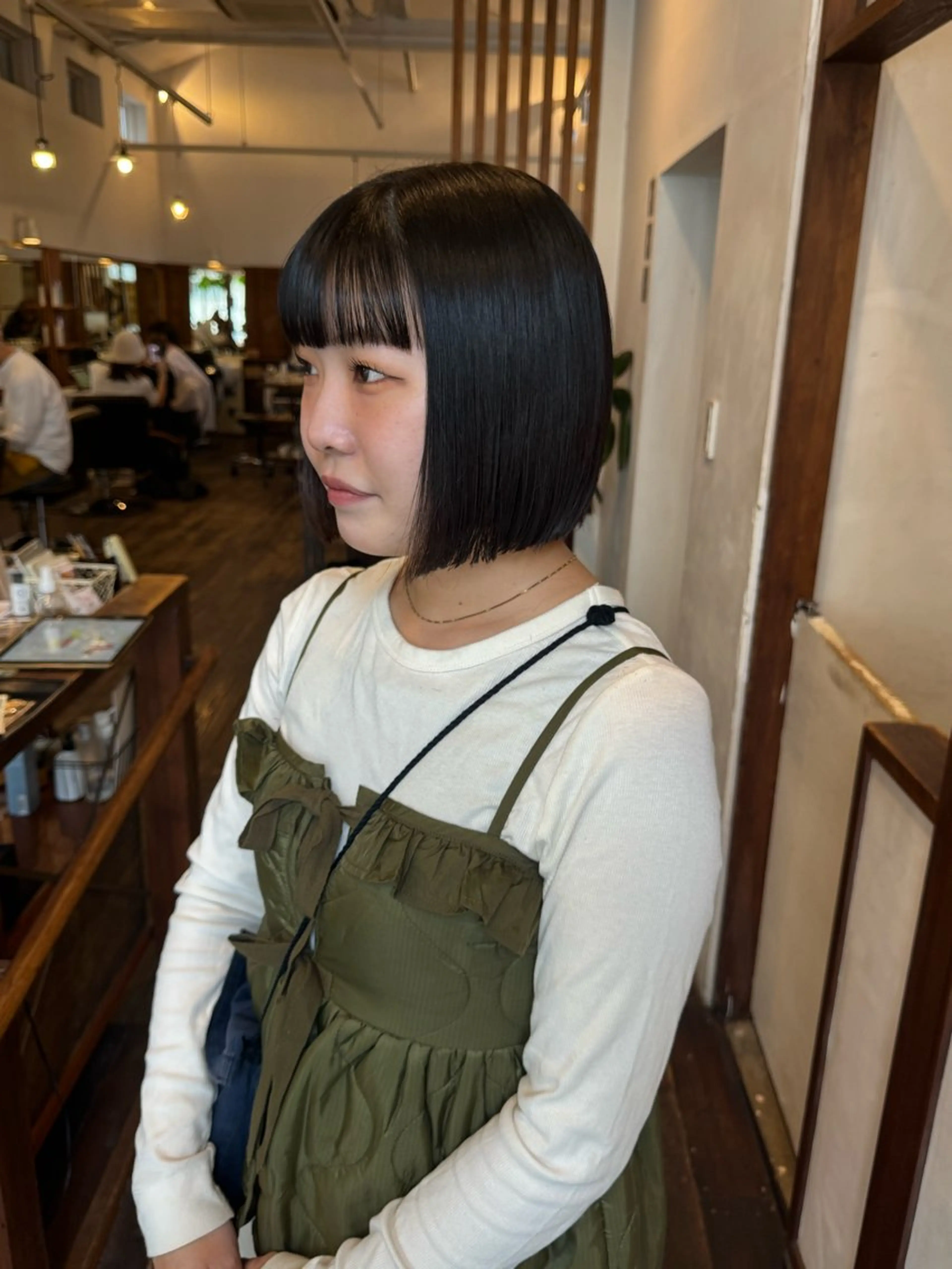 ミディアム ボブ カット MOK大阪梅田店 Asahiのヘアスタイル