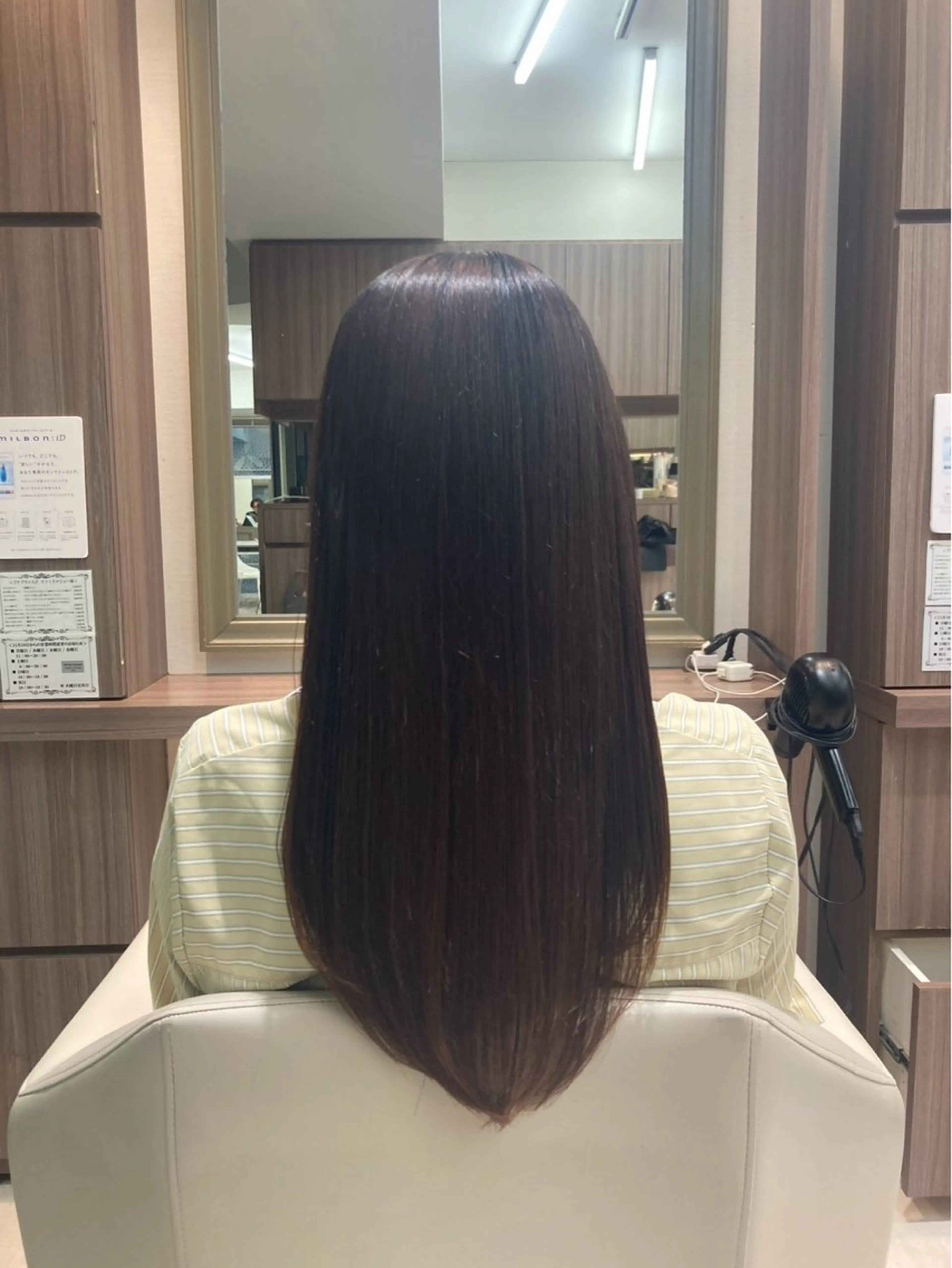 カラー 山田 優妃のヘアスタイル