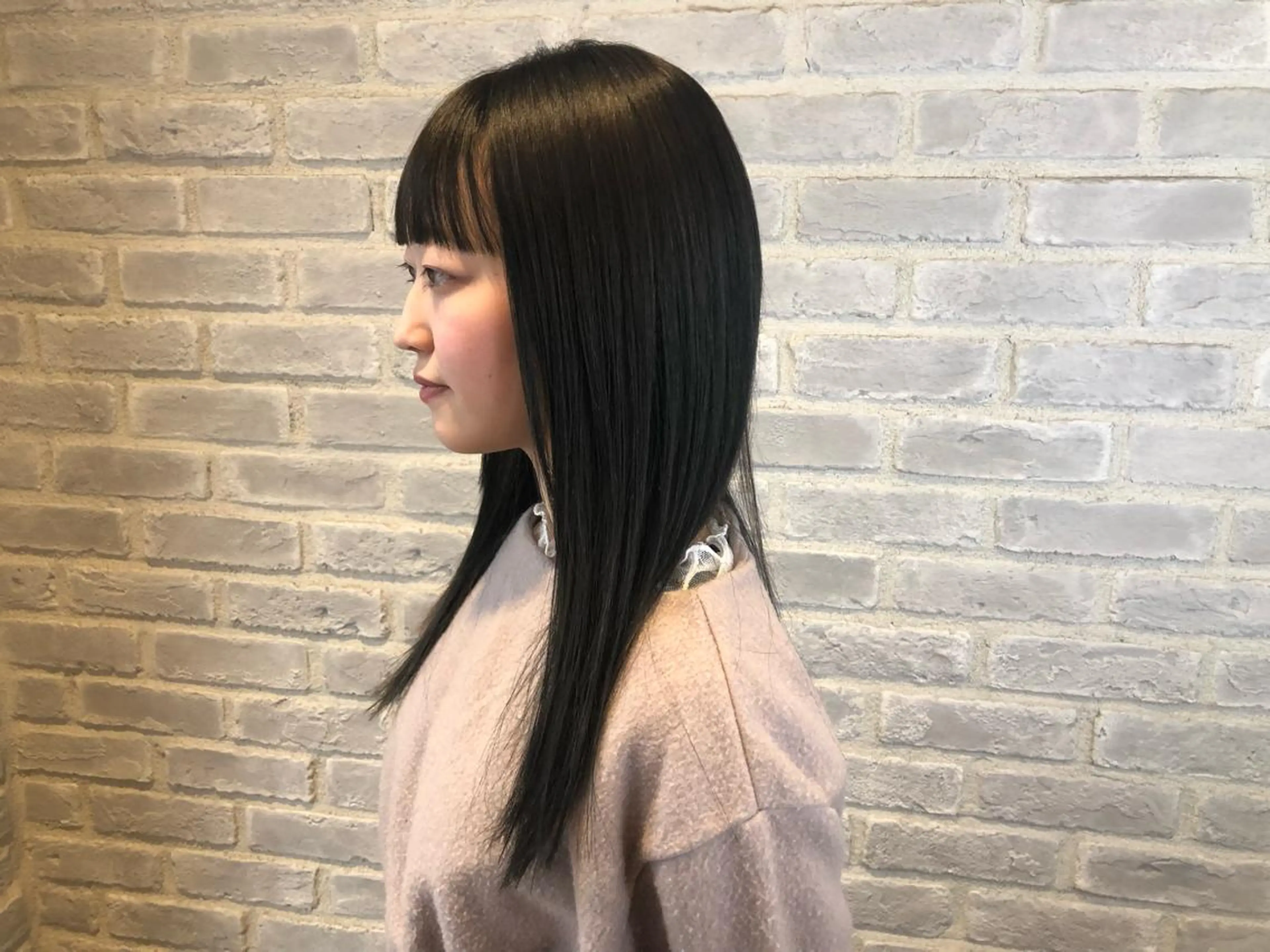 ロング カラー 藤井 菜緒のヘアスタイル
