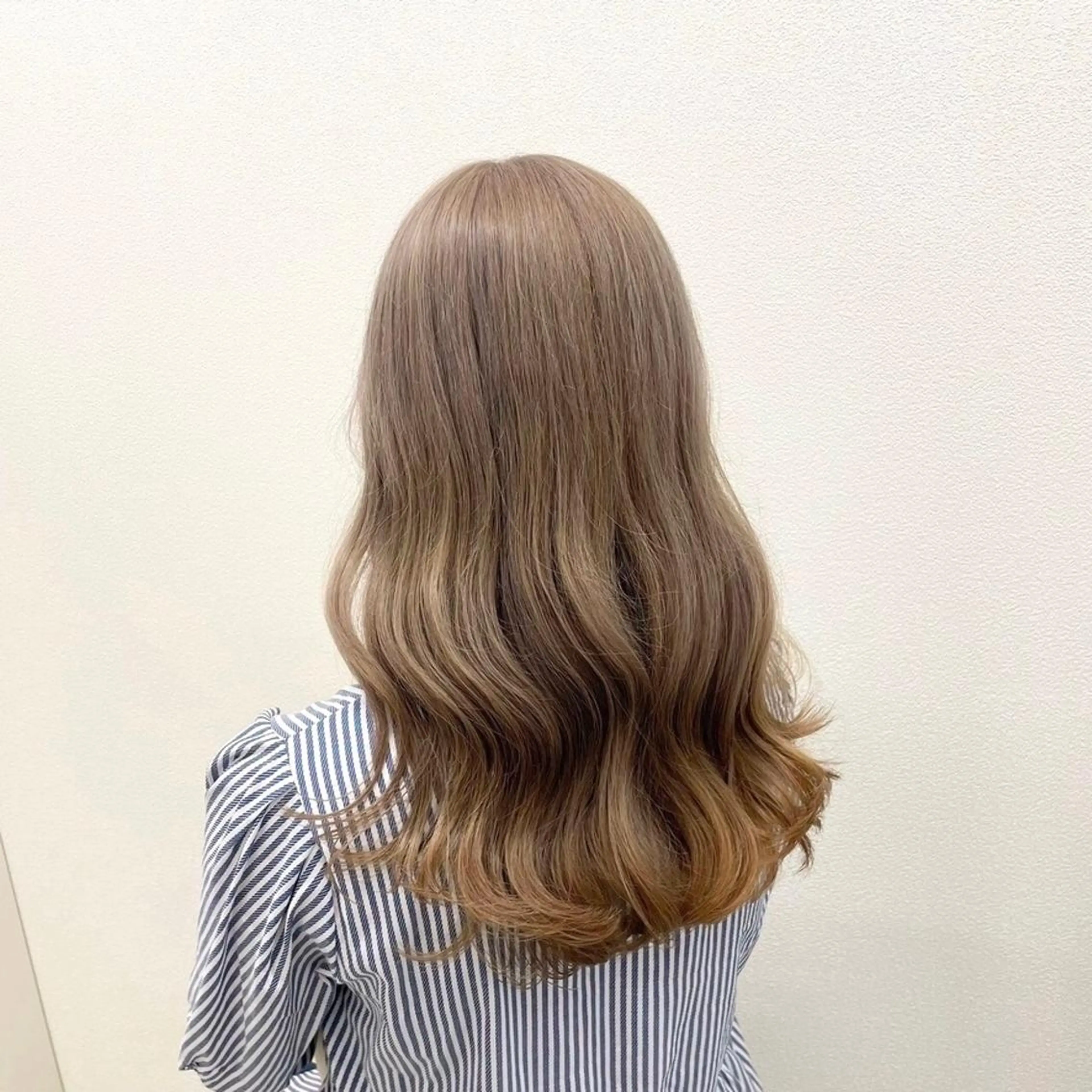 カラー 垢抜け🪞透明感 🎀シアター福岡のヘアスタイル
