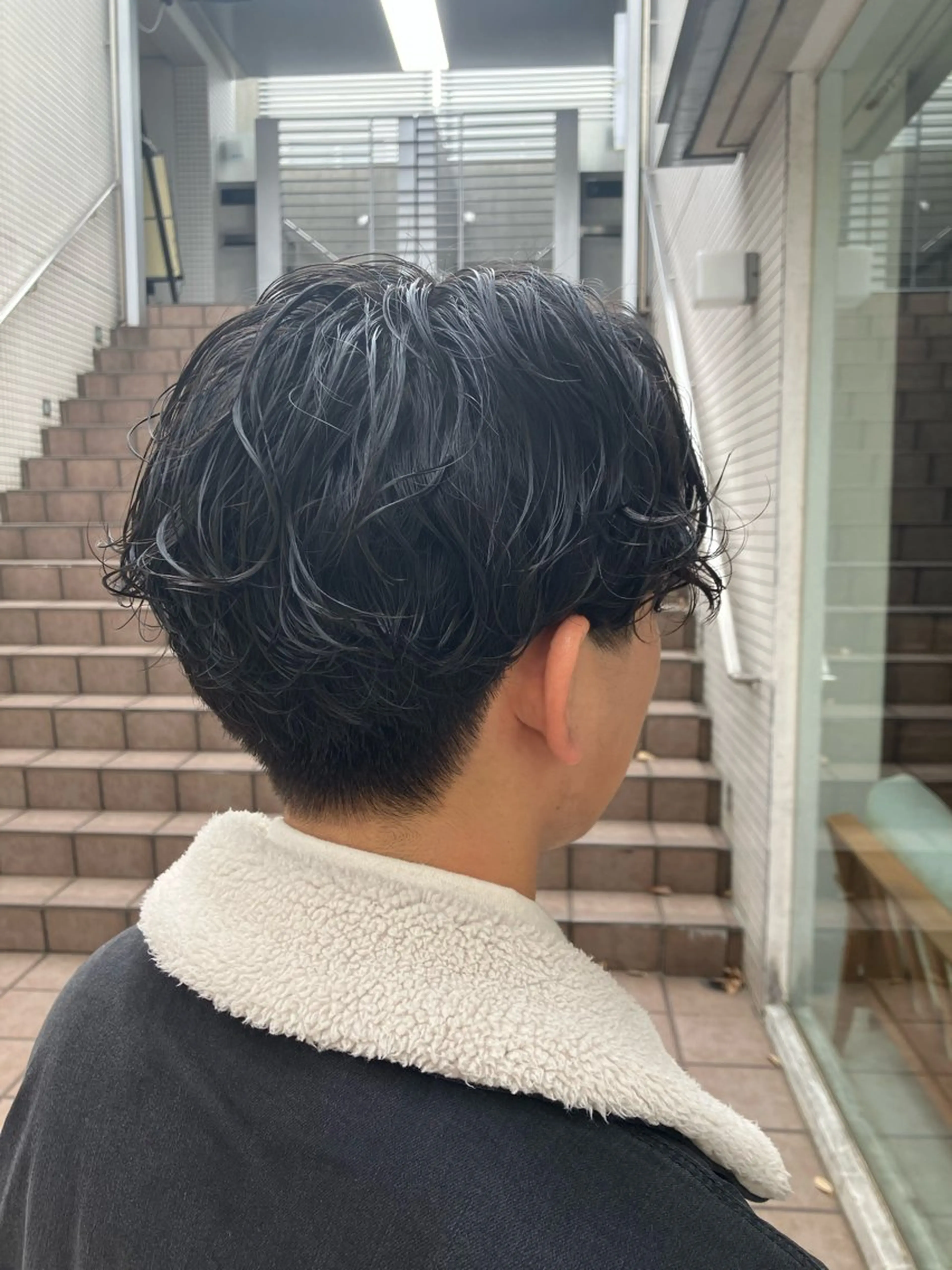 ショート パーマ メンズ パーマ ニュアンスカラー／ メンズ🌙久住綾香のヘアスタイル
