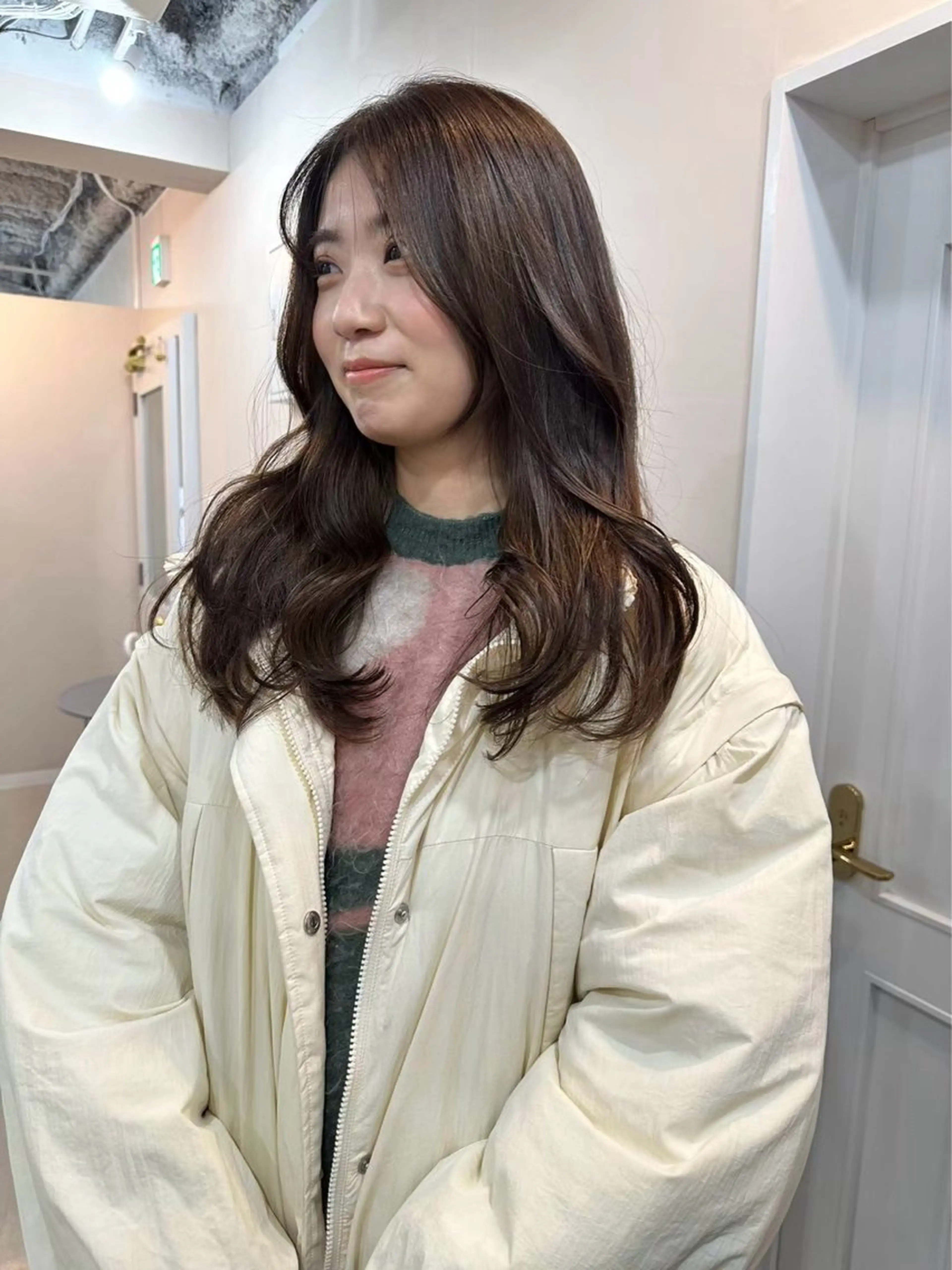 ロング カラー 🌬️attrait 髪質改善/個室サロンのヘアスタイル