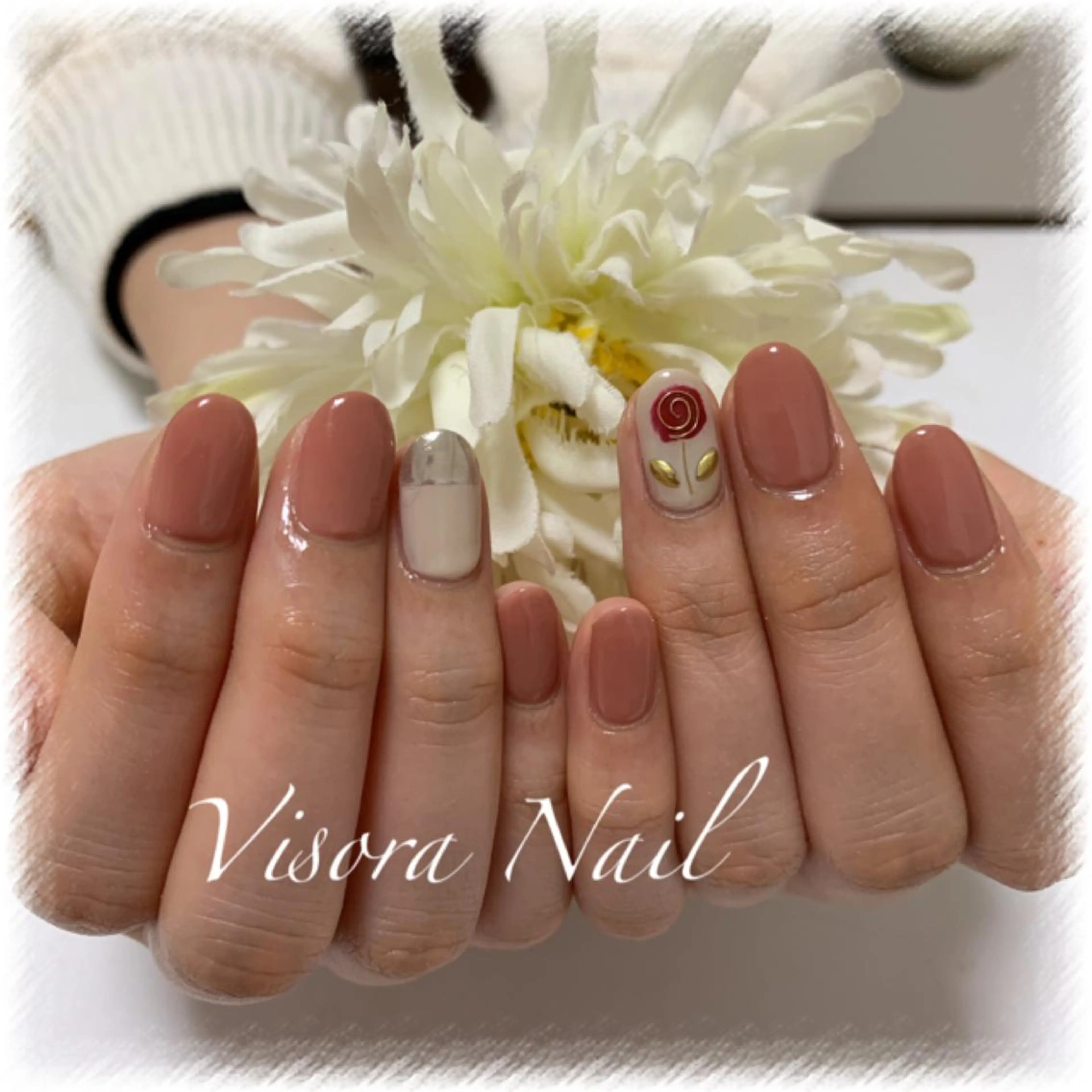 ネイル アートネイル ハンドネイル 美SORA ～ｳﾞｨｿﾗ～のネイルデザイン