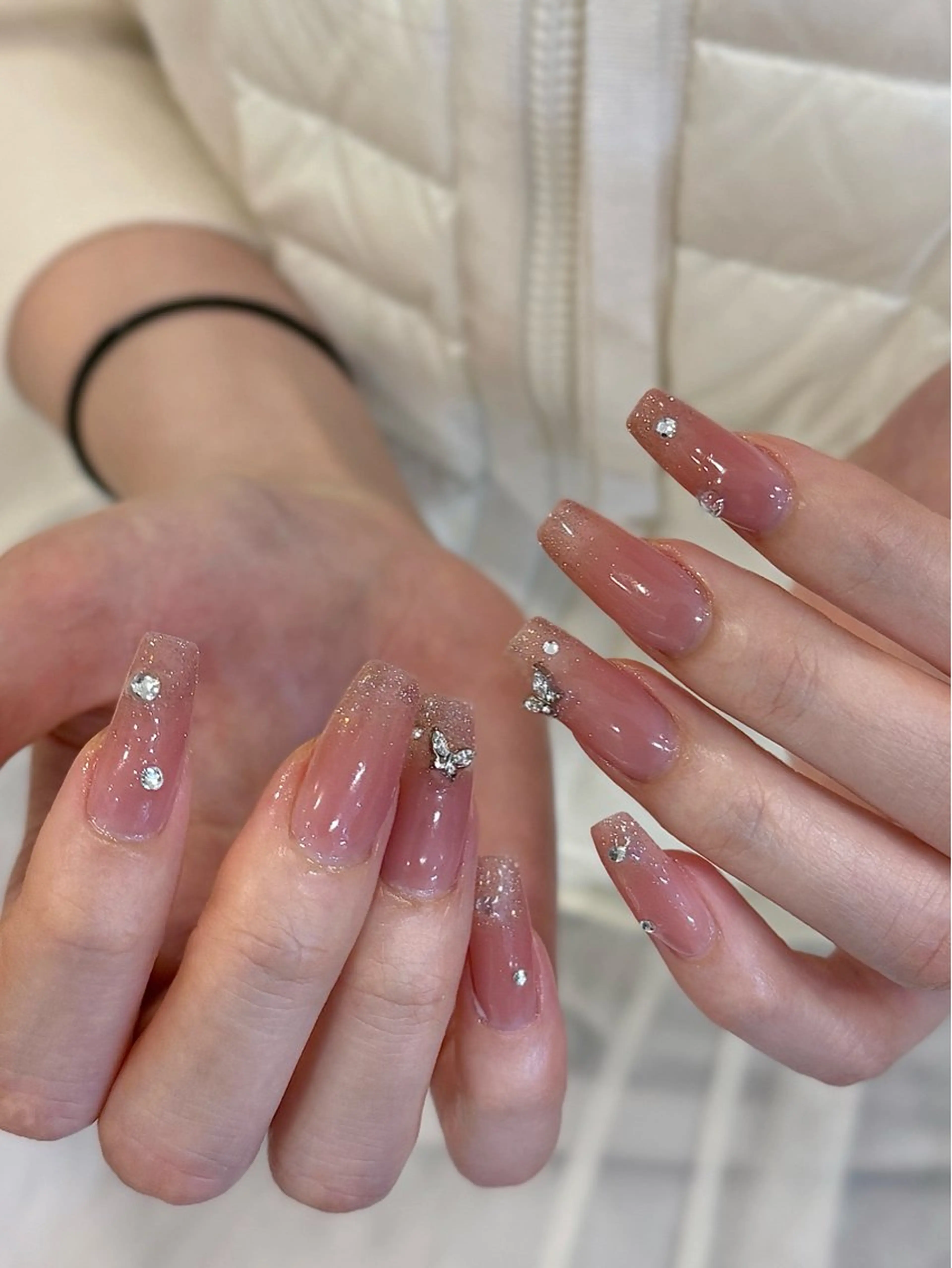 ネイル オーロラネイル チークネイル フレンチネイル ガラスフレンチ グラデーション ハンドネイル H&Bsalon カイのネイルデザイン