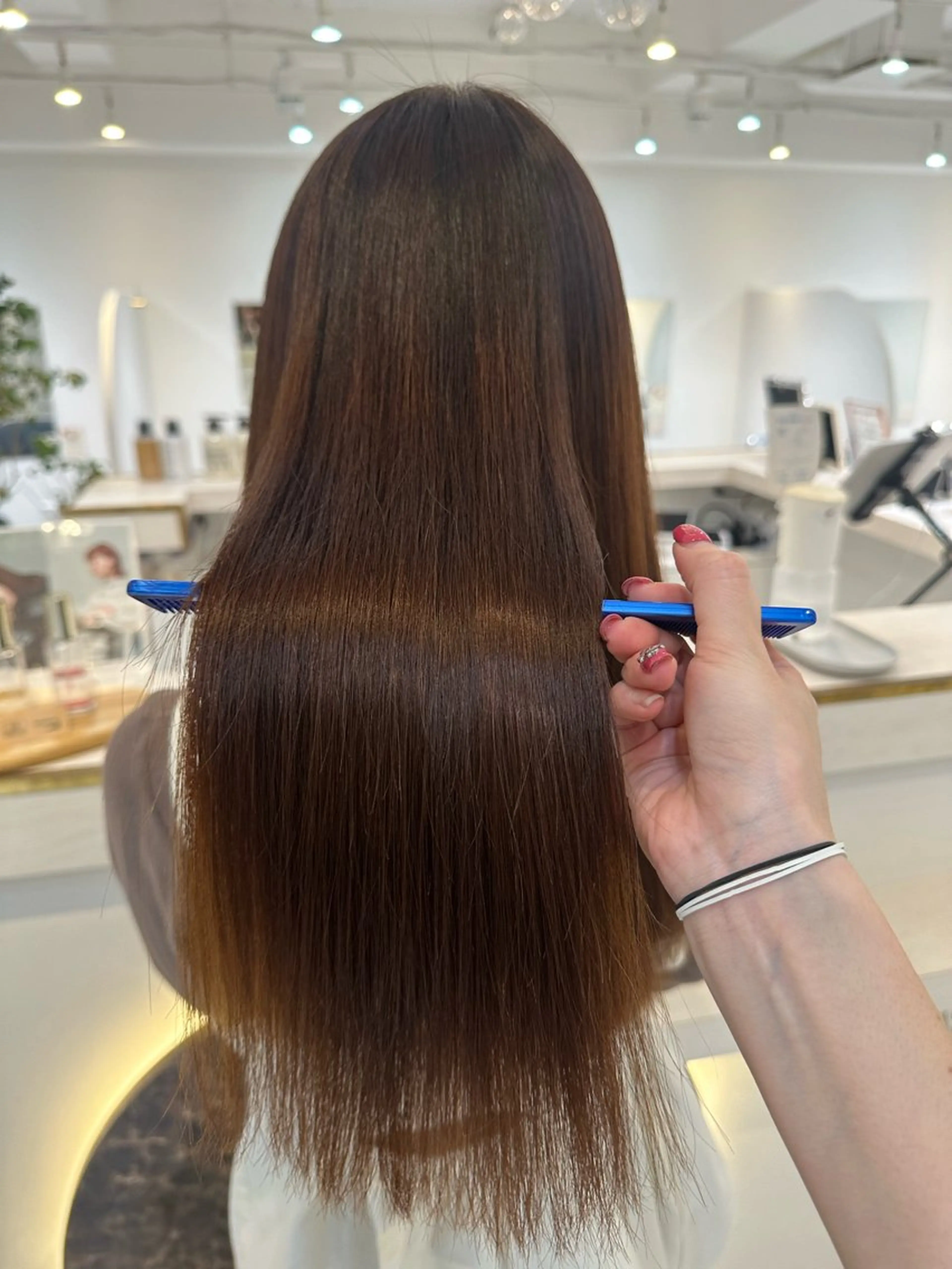 髪質改善ストレート+毛先カット👱🏻‍♀️✂️✨の写真