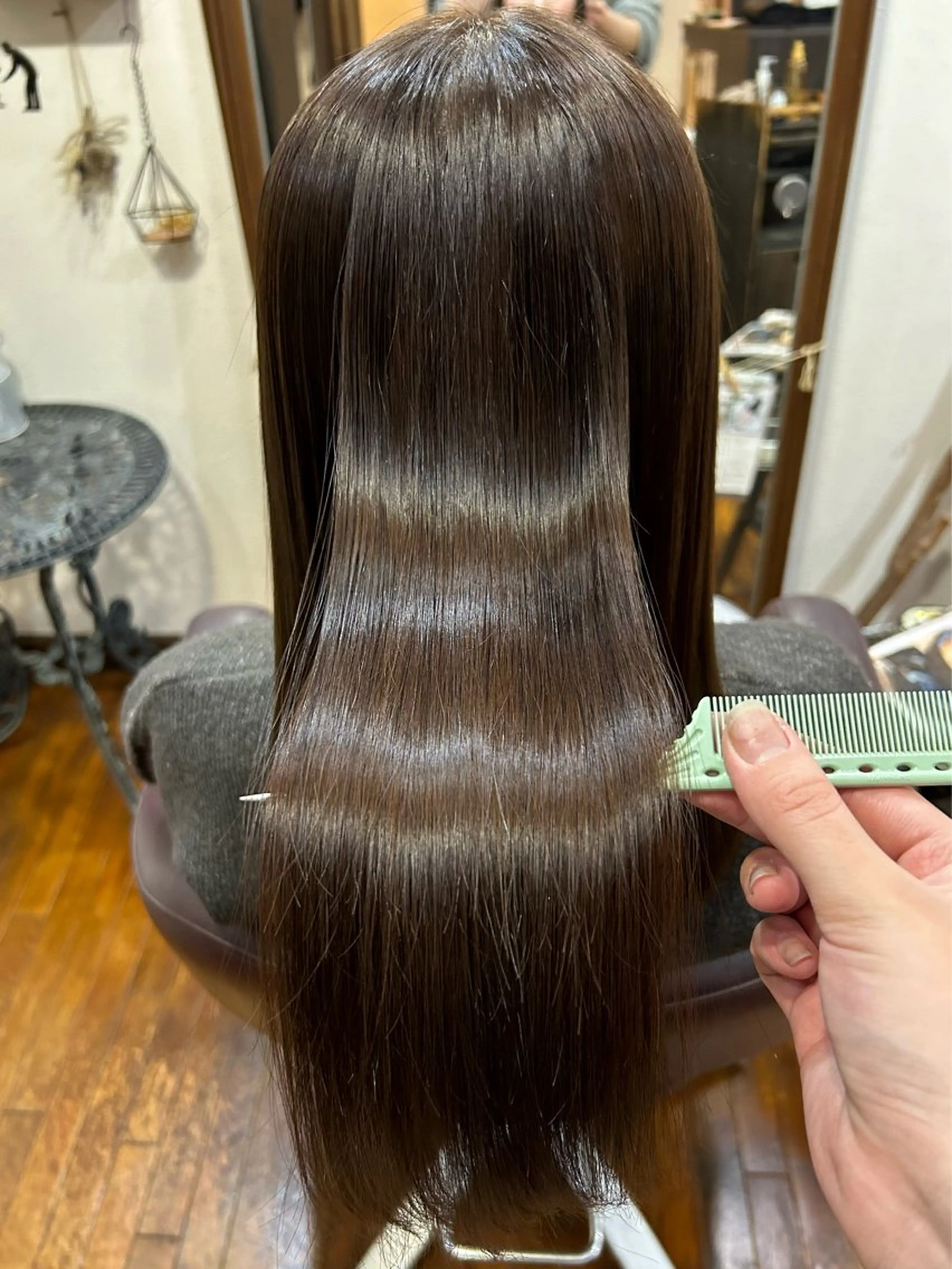 カラー ヘアカラー トリートメント 中島 優のヘアスタイル